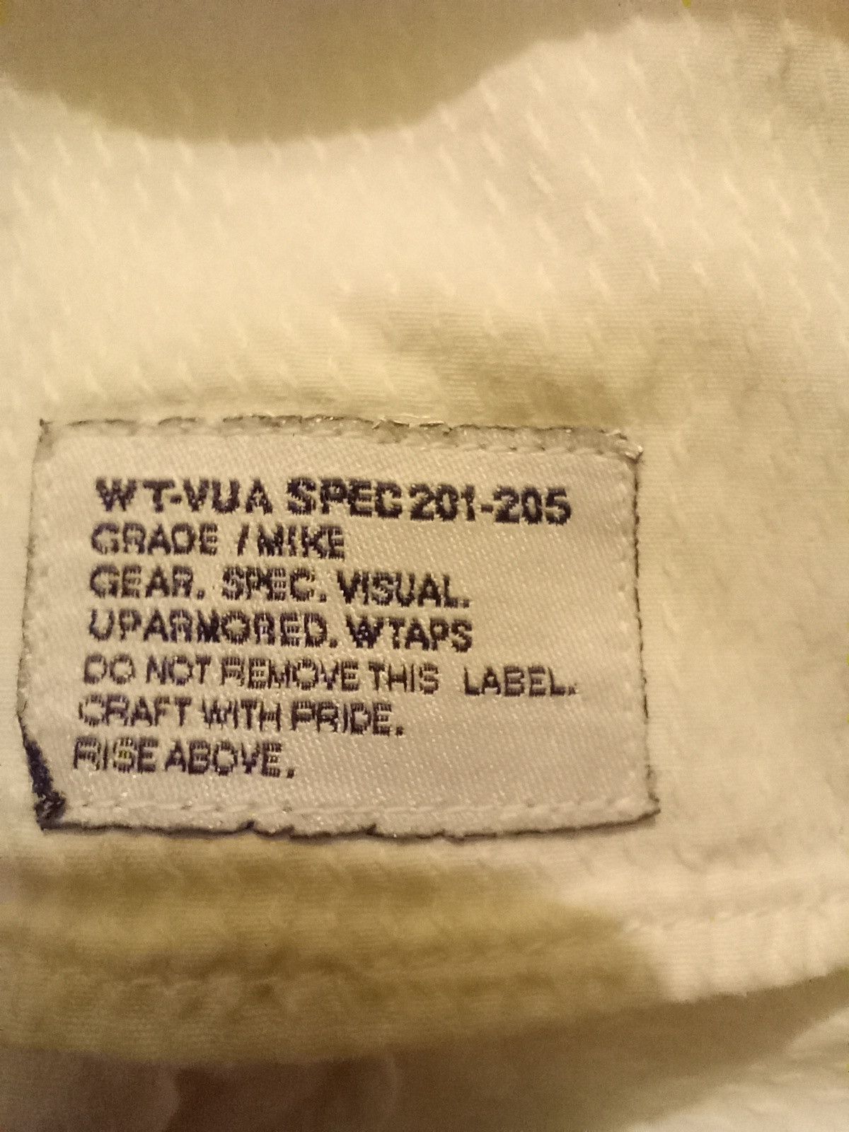 Japanese Brand × Wtaps Wtaps White Shirts Made in Japan Size US M / EU 48-50 / 2 - 4 Thumbnail