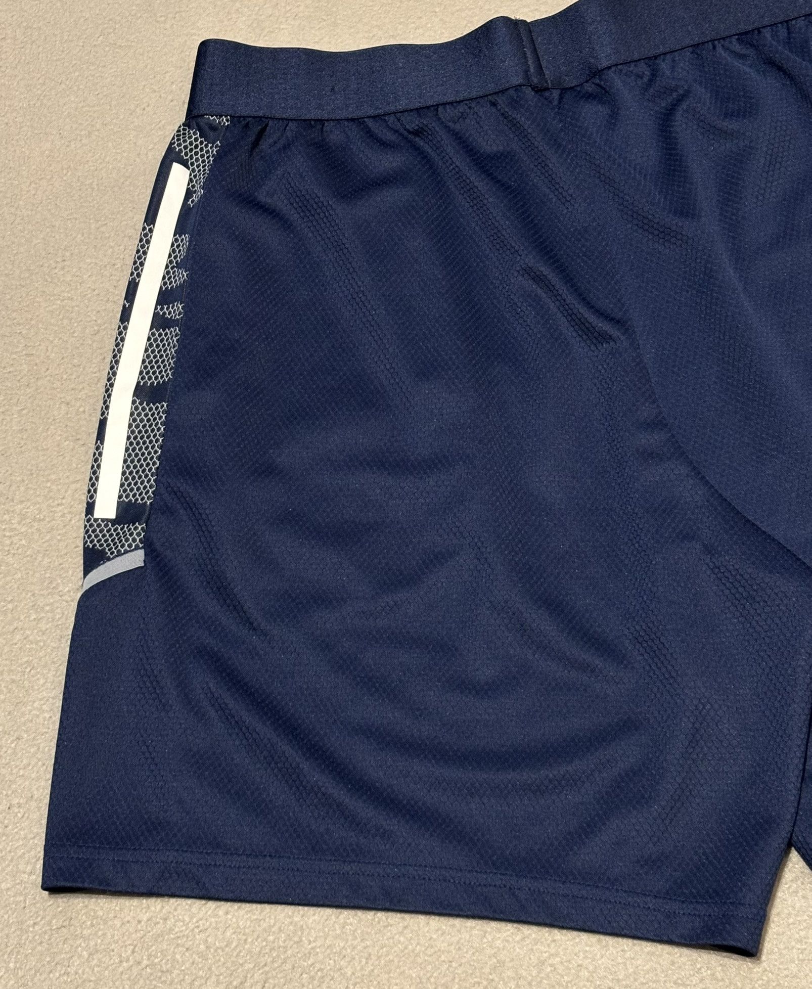 Adidas FC Copenhagen 2020/2021 Adidas Primeblue Football Shorts Size US 33 - 11 Thumbnail