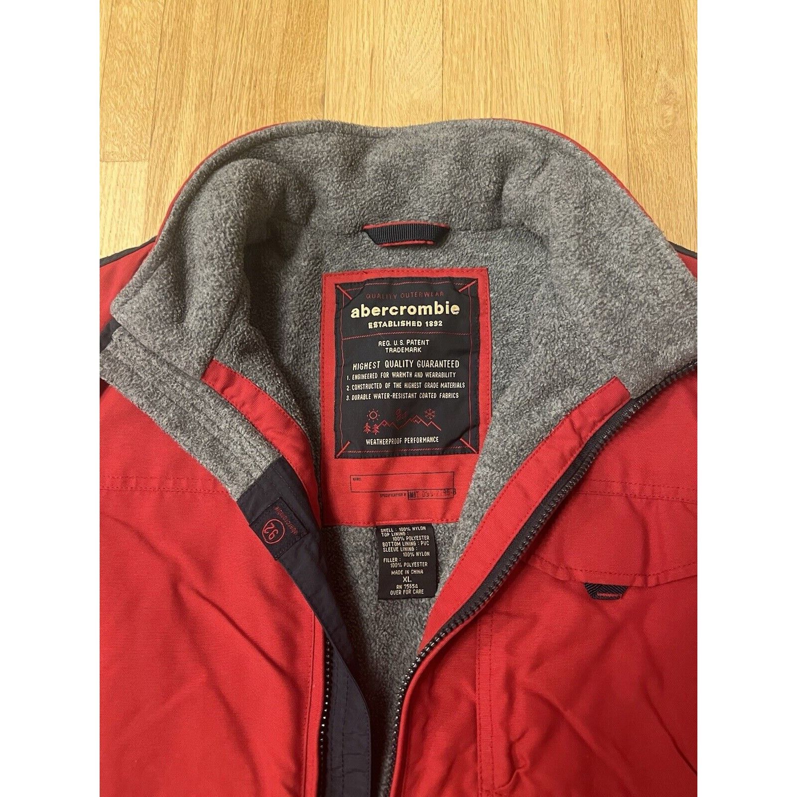 Abercrombie & Fitch Vintage Abercrombie And Fitch Jacket XL Red Men Full Zip Size US XL / EU 56 / 4 - 4 Thumbnail