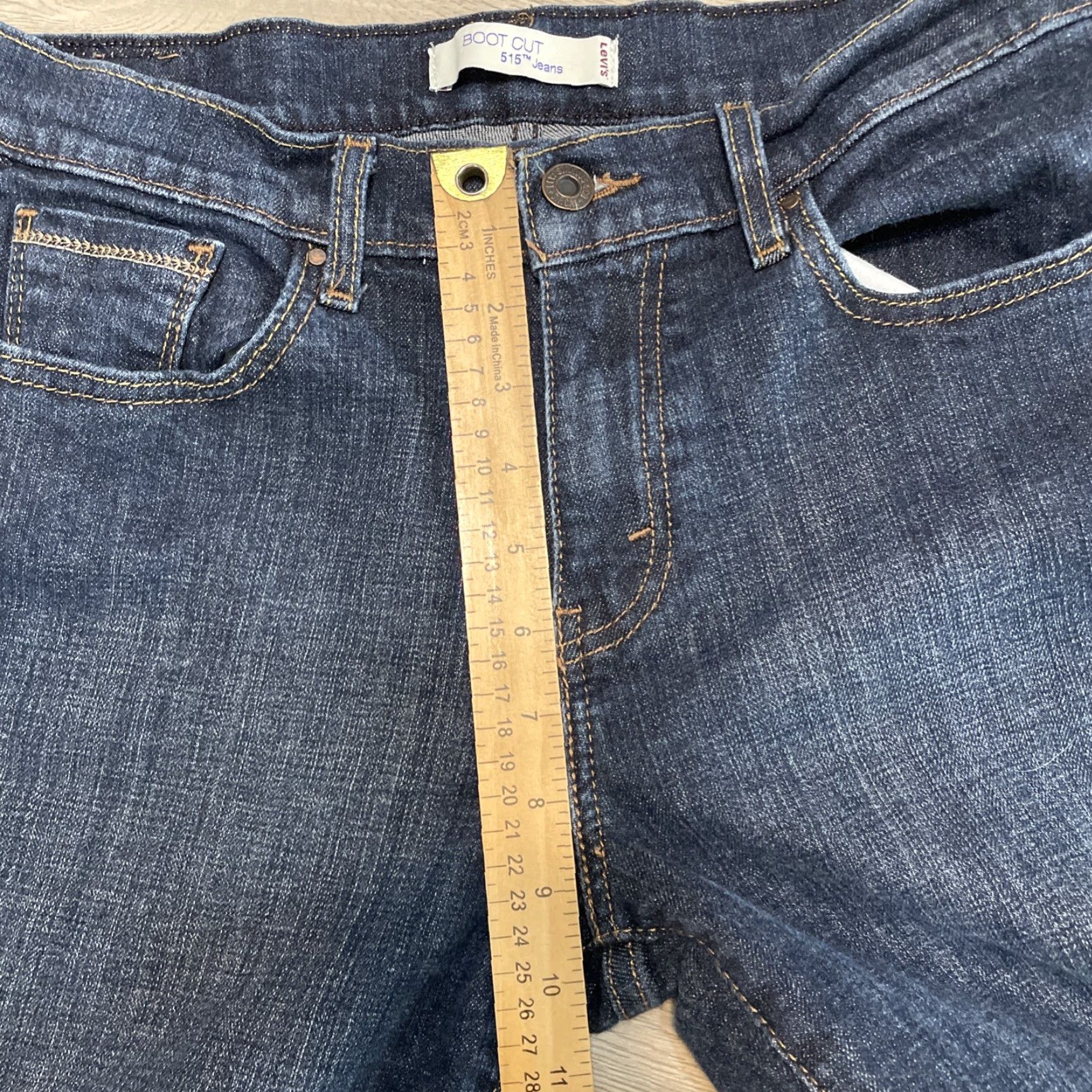 Levi's Levi's 515 Jeans Women's Boot Cut Mid Rise Dark Wash Size 8 Blue Size 30" / US 8 / IT 44 - 6 Thumbnail