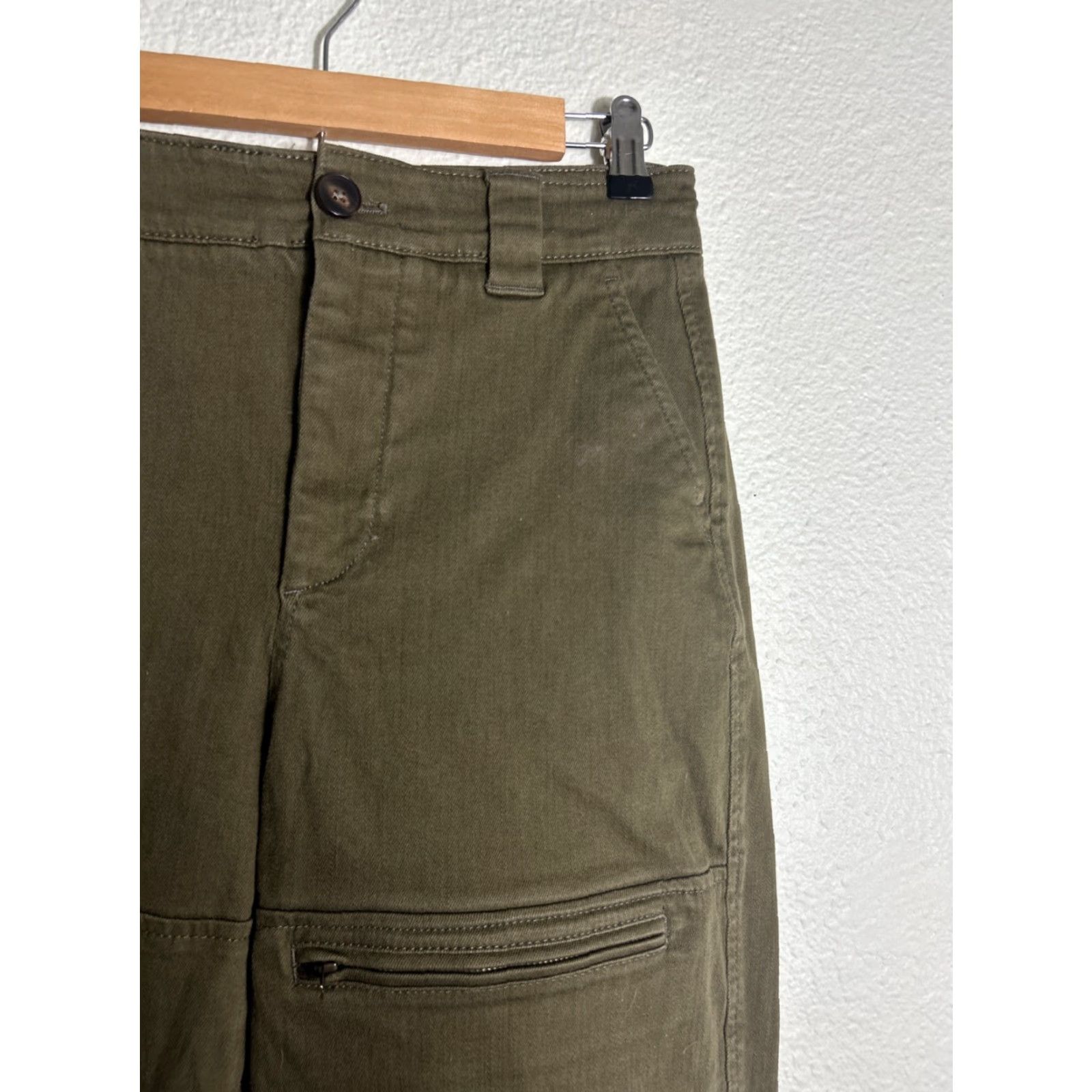 Zara Zara Cargo Pants Army Green Women’s Small 28x28 Pants S Green Army Cargo Zara Women’s Small 28x28 Size 28" / US 6 / IT 42 - 5 Thumbnail