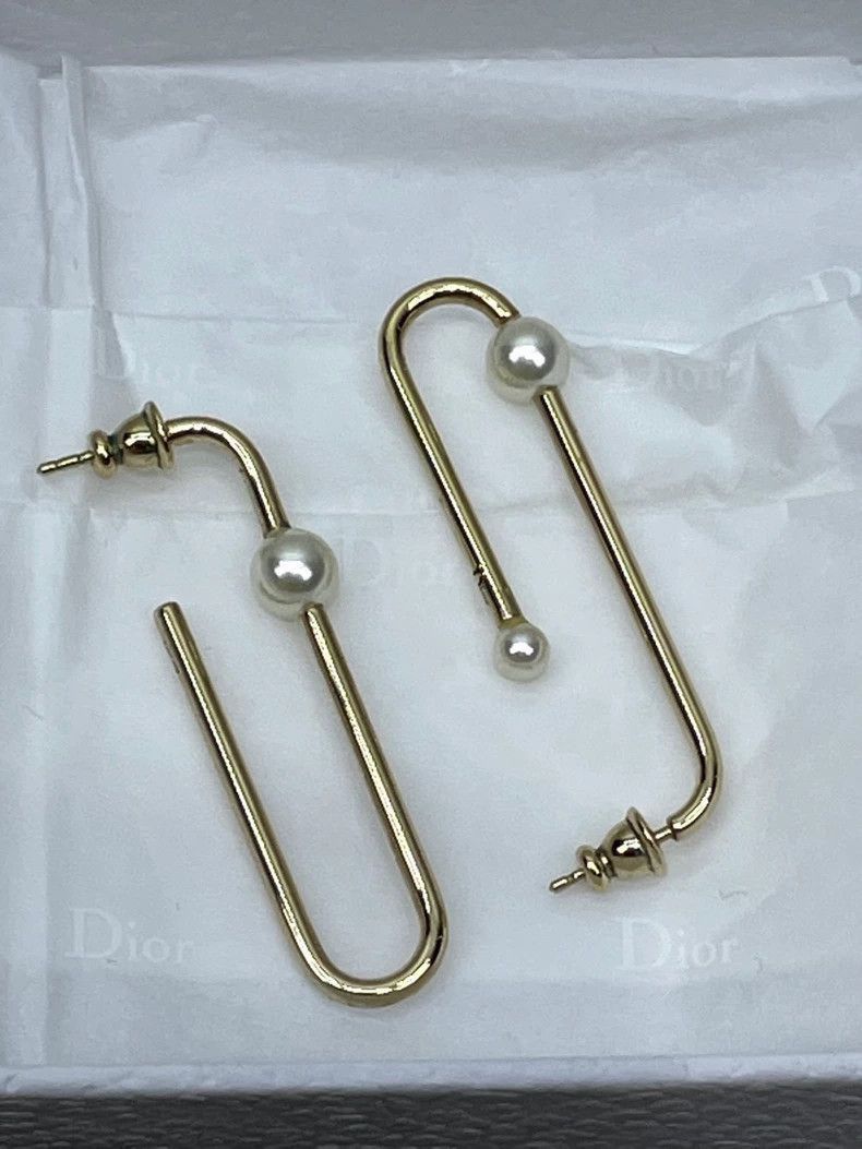 Dior Dior Dior Pearl Paperclip Stud Earrings-2507 Size ONE SIZE - 6 Thumbnail