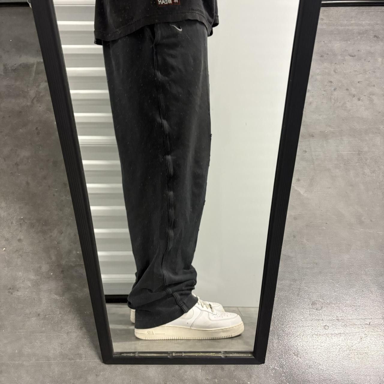 Nike Crazy Vintage Y2K/2000s Baggy Black Nike Sweatpants with adjustable waistband! Size US 32 / EU 48 - 1 Thumbnail