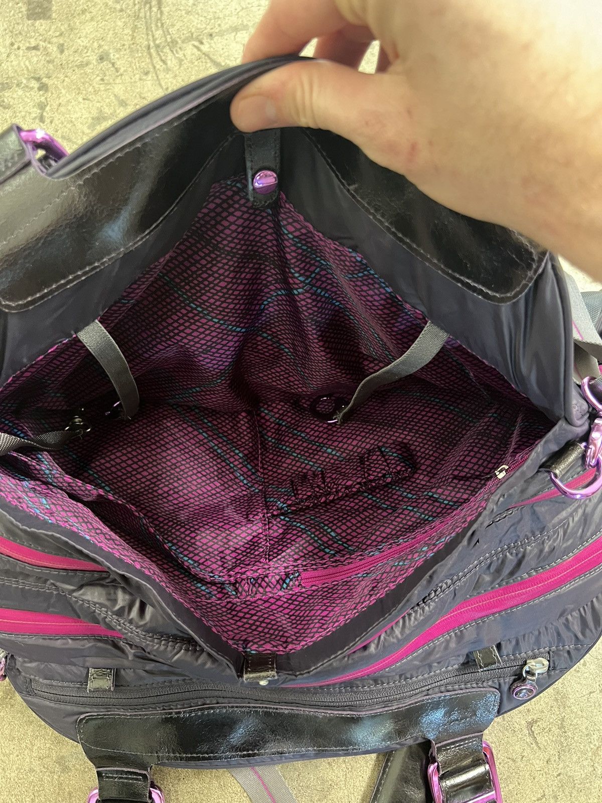 Nike Rare Nike Purple quilted overnight bag y2k oversized Size ONE SIZE - 8 Thumbnail
