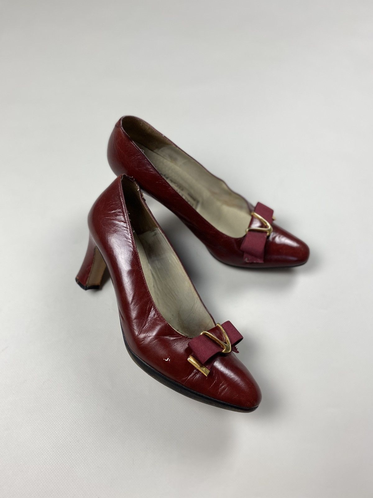 Balenciaga × Vintage Balenciaga vintage ladies leather heels size 38 Size US 8 / IT 38 - 24 Thumbnail