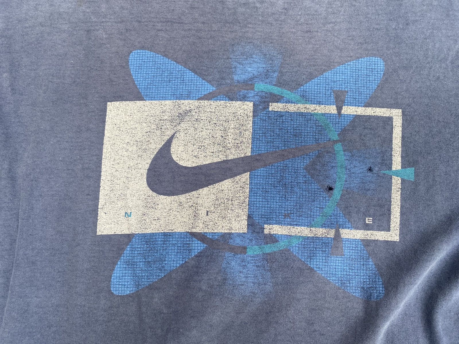 Nike × Vintage Vtg 90s Nike Tee Big Swoosh Size US L / EU 52-54 / 3 - 10 Thumbnail