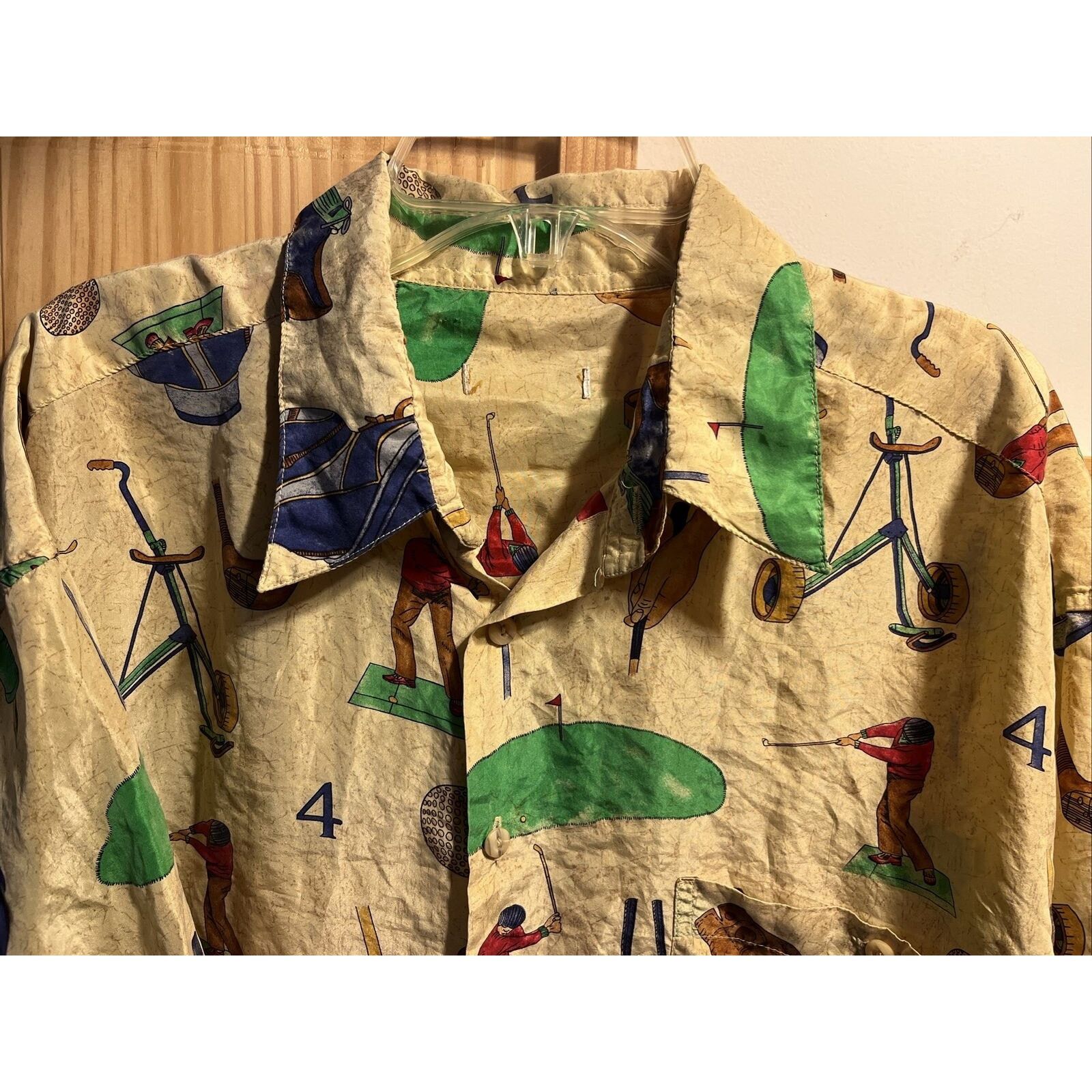 The Unbranded Brand Unbranded Vintage Men’s XL Gold Golf Silk Button Down Shirt Size US XL / EU 56 / 4 - 3 Thumbnail