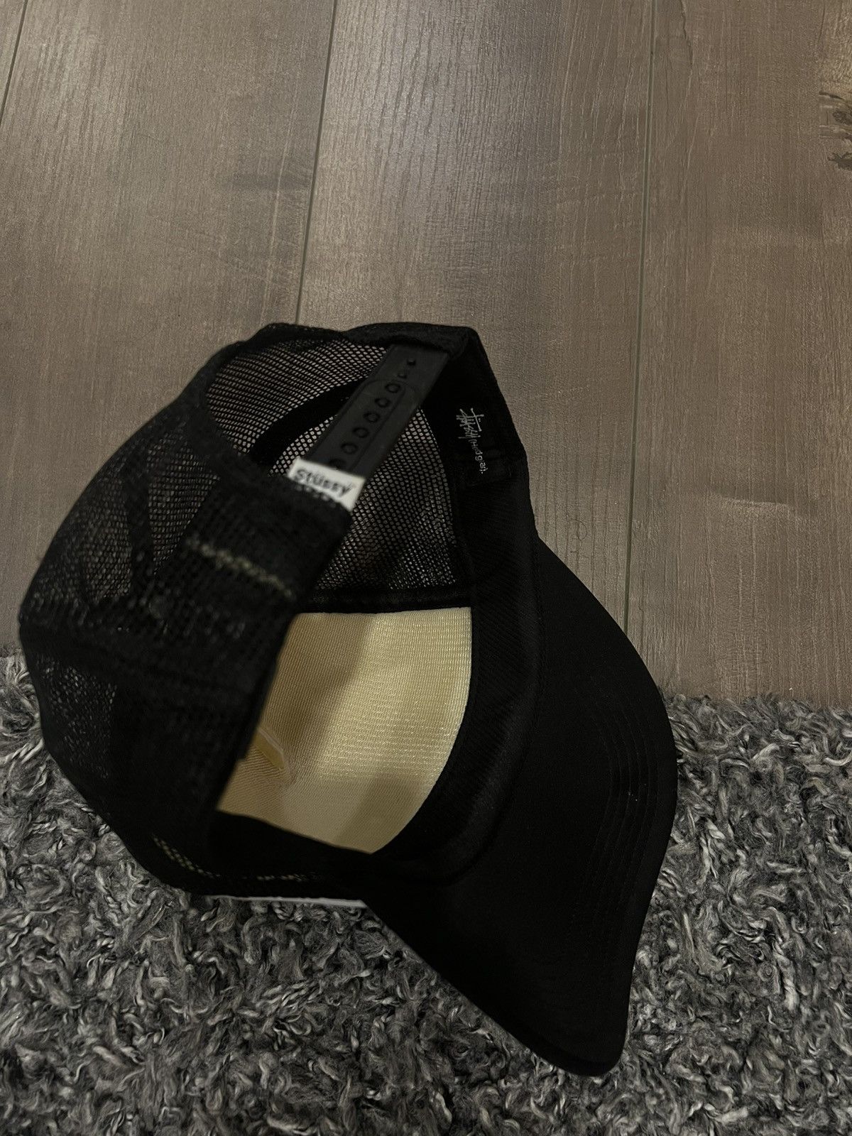 Stussy × Vintage Vintage Y2K Stussy Comic Print Trucker Hat Size ONE SIZE - 3 Thumbnail
