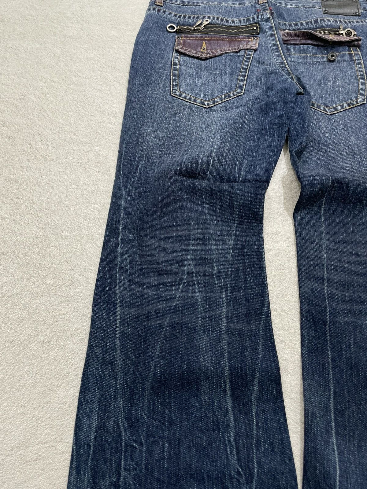 Japanese Brand 2000s Semantic Flare Raw Denim Ripped Baggy Jeans Y2K Size US 36 / EU 52 - 7 Thumbnail
