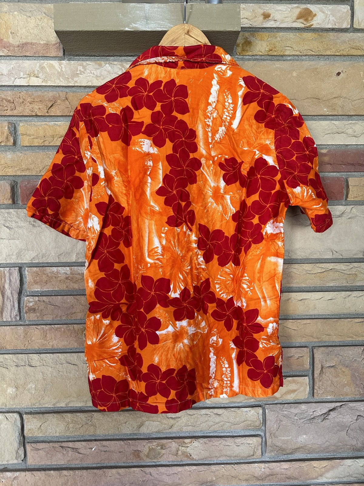 Vintage Vintage 60s California Hawaiian Floral Button Up Shirt Size US L / EU 52-54 / 3 - 2 Thumbnail
