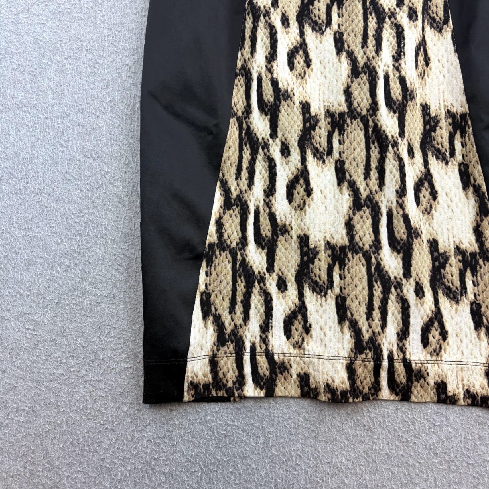 Just Cavalli Just Cavalli Dress Womens 46 Beige Animal Print Cutout Bodycon Long Sleeve Knee Length Zipper Backless Ladies Venntage? Size L / US 10 / IT 46 - 7 Thumbnail