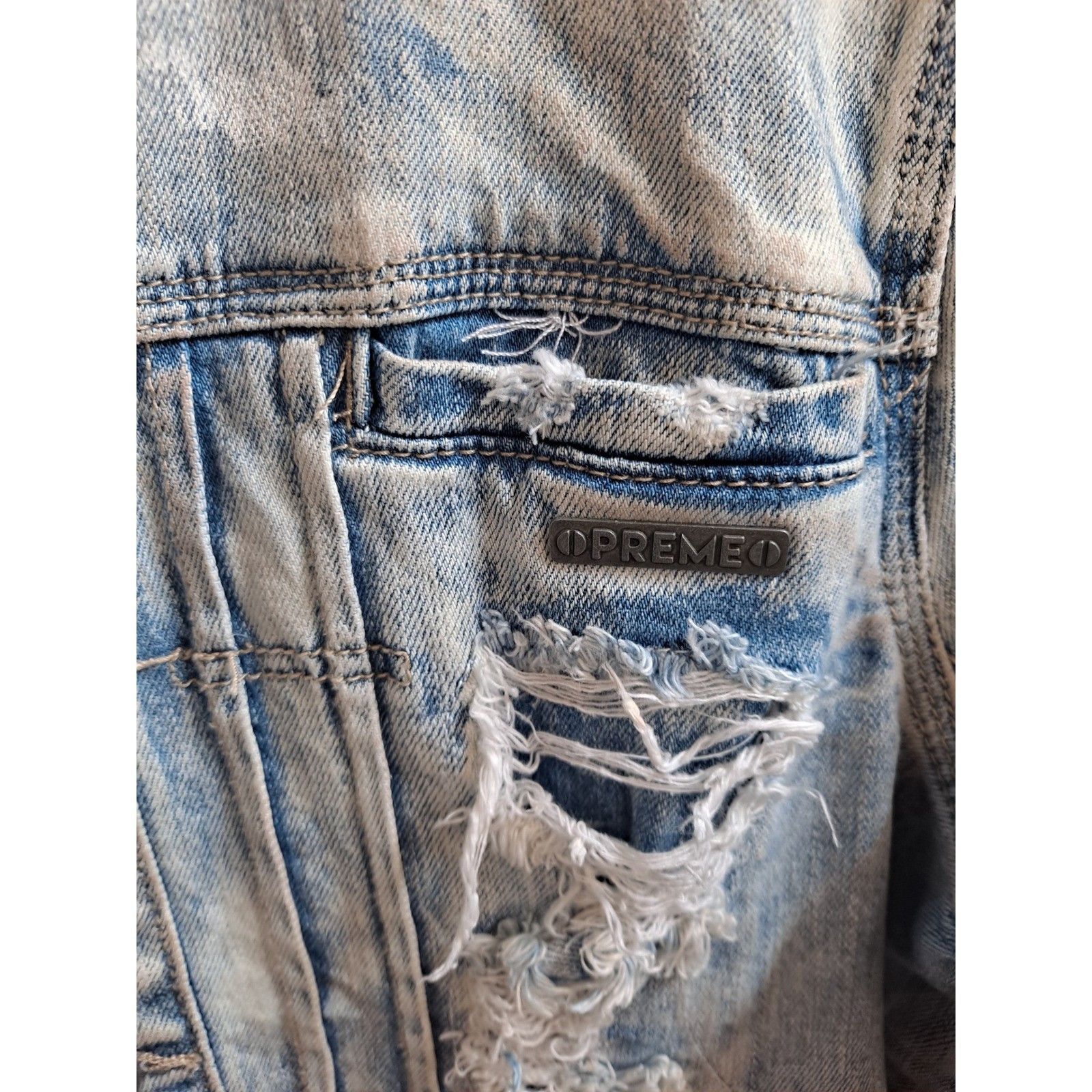 Other PREME Distressed Denim Trucker Jacket Rips Faded Blue Mens S Size US S / EU 44-46 / 1 - 3 Thumbnail
