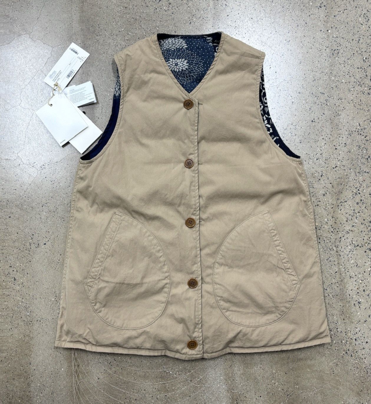 Visvim VISVIM ICT KORA DOWN VEST （reversible） Size US S / EU 44-46 / 1 - 2 Thumbnail
