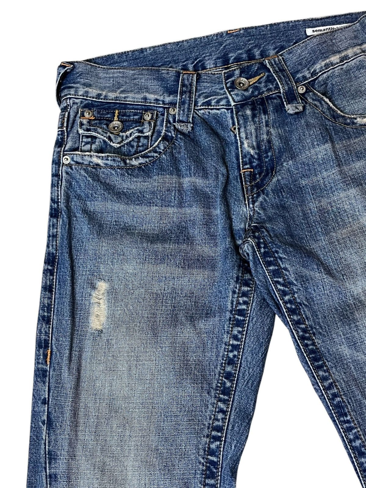 FLARED🔥VINTAGE SEMANTIC DESIGN DISTRESSED FLARE JEANS