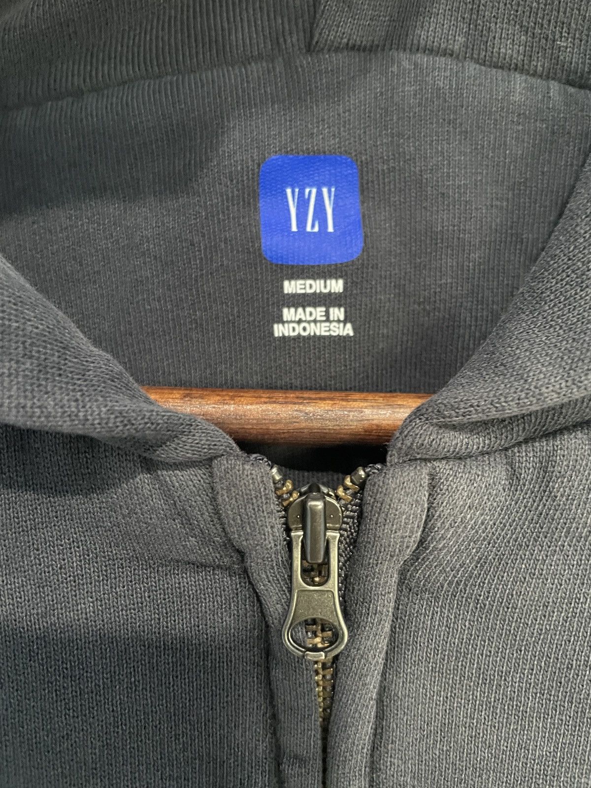 Balenciaga × Gap × Yeezy Yeezy Gap Zip Up Hoodie Poetic Black Medium Size US M / EU 48-50 / 2 - 4 Thumbnail