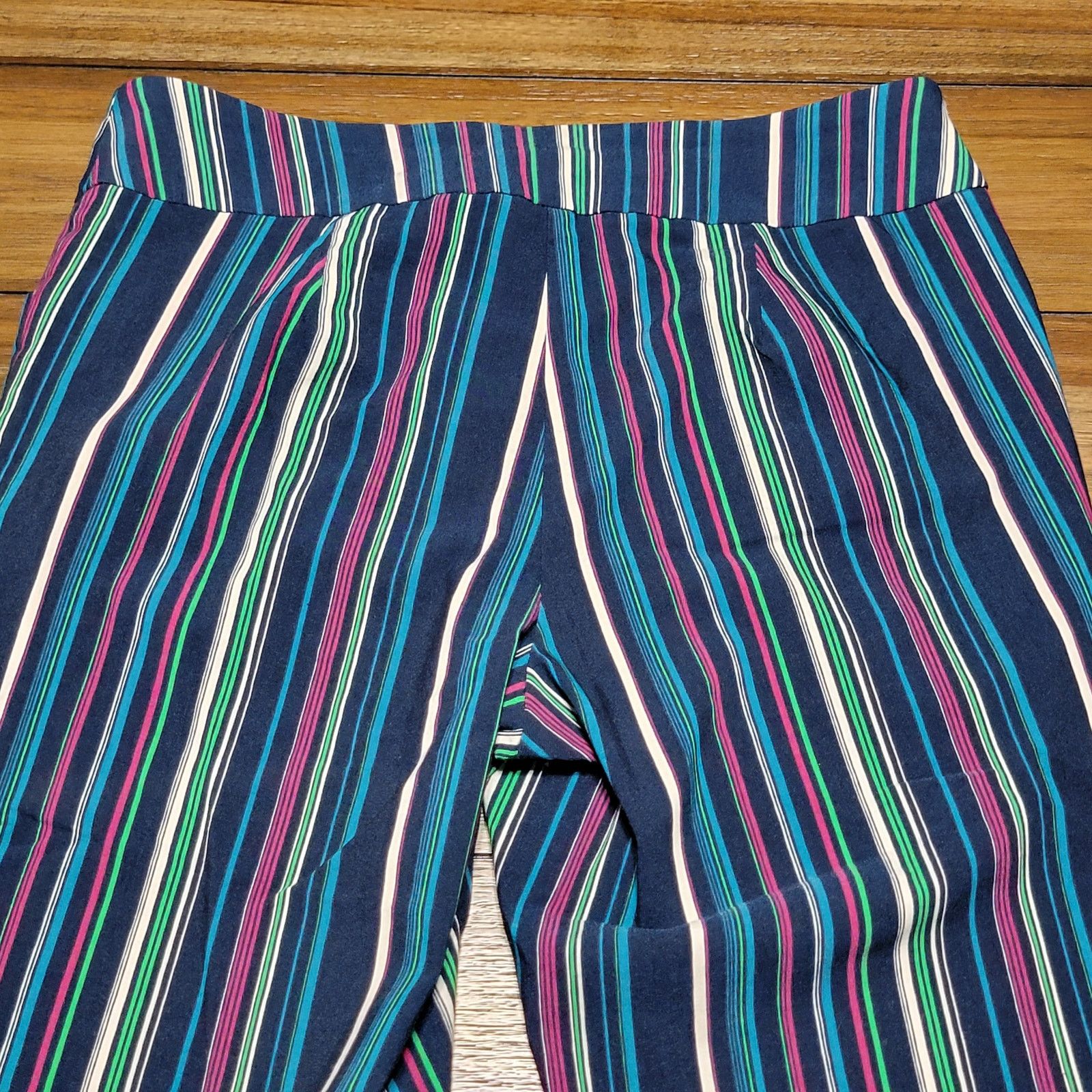 Other Terra & Sky Stripes Pull-On Capri w/ Front Pockets -ox (14W) Size 35" - 4 Thumbnail