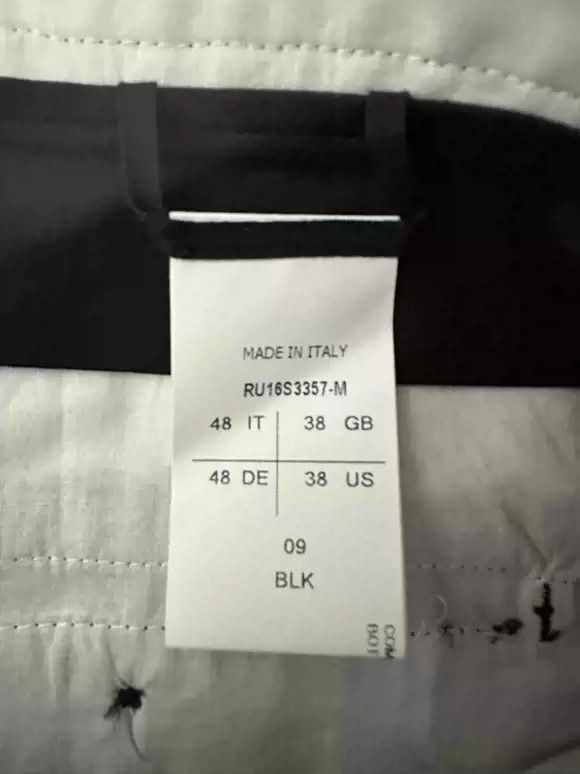 Rick Owens Rick Owens Rick Owens Slant-breasted covered shorts-2507 Size US 32 / EU 48 - 4 Thumbnail
