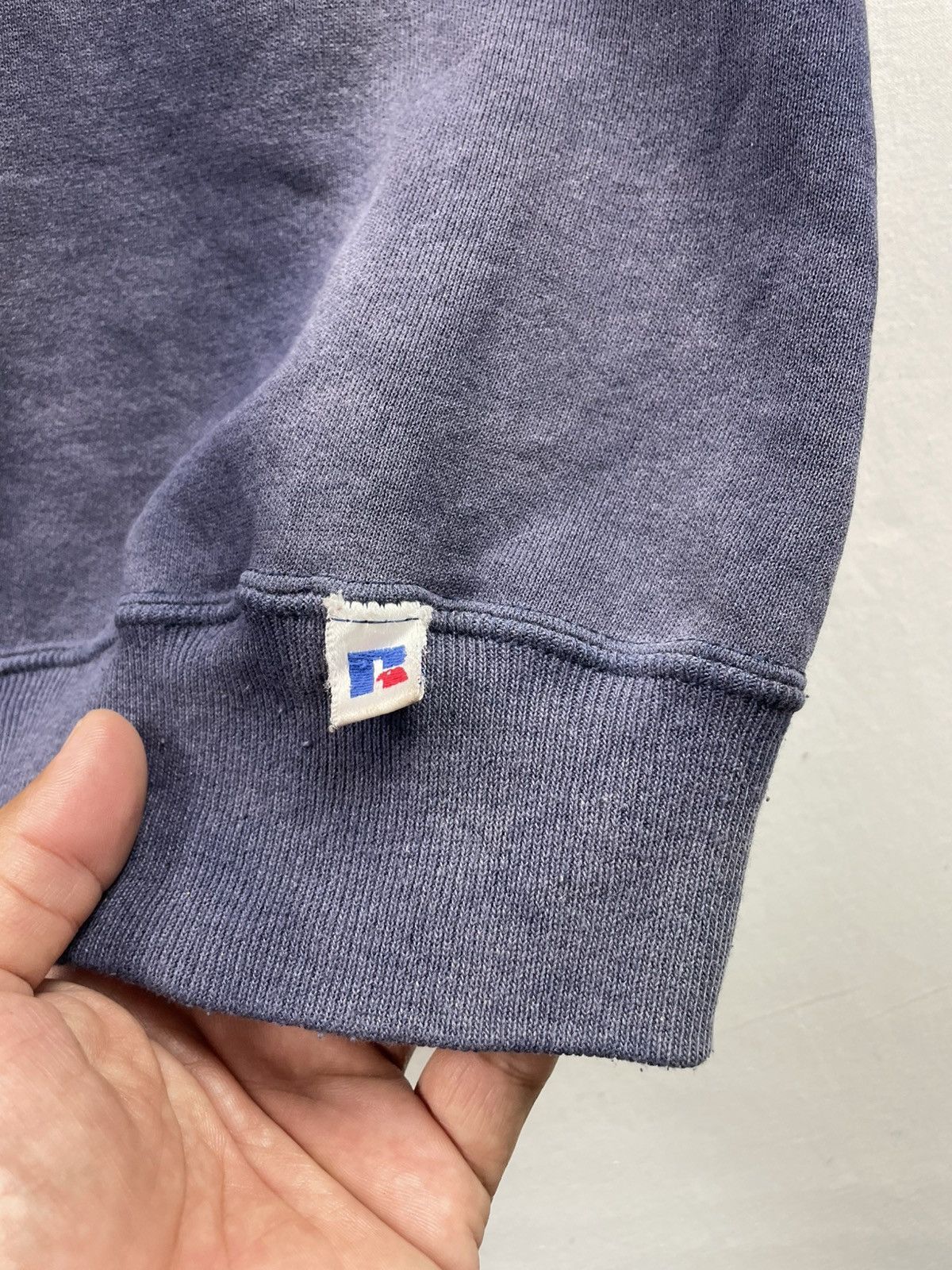 Vintage Rare Vintage Sunfaded University Sweashirt ta by RUSSELL Size US XL / EU 56 / 4 - 6 Thumbnail