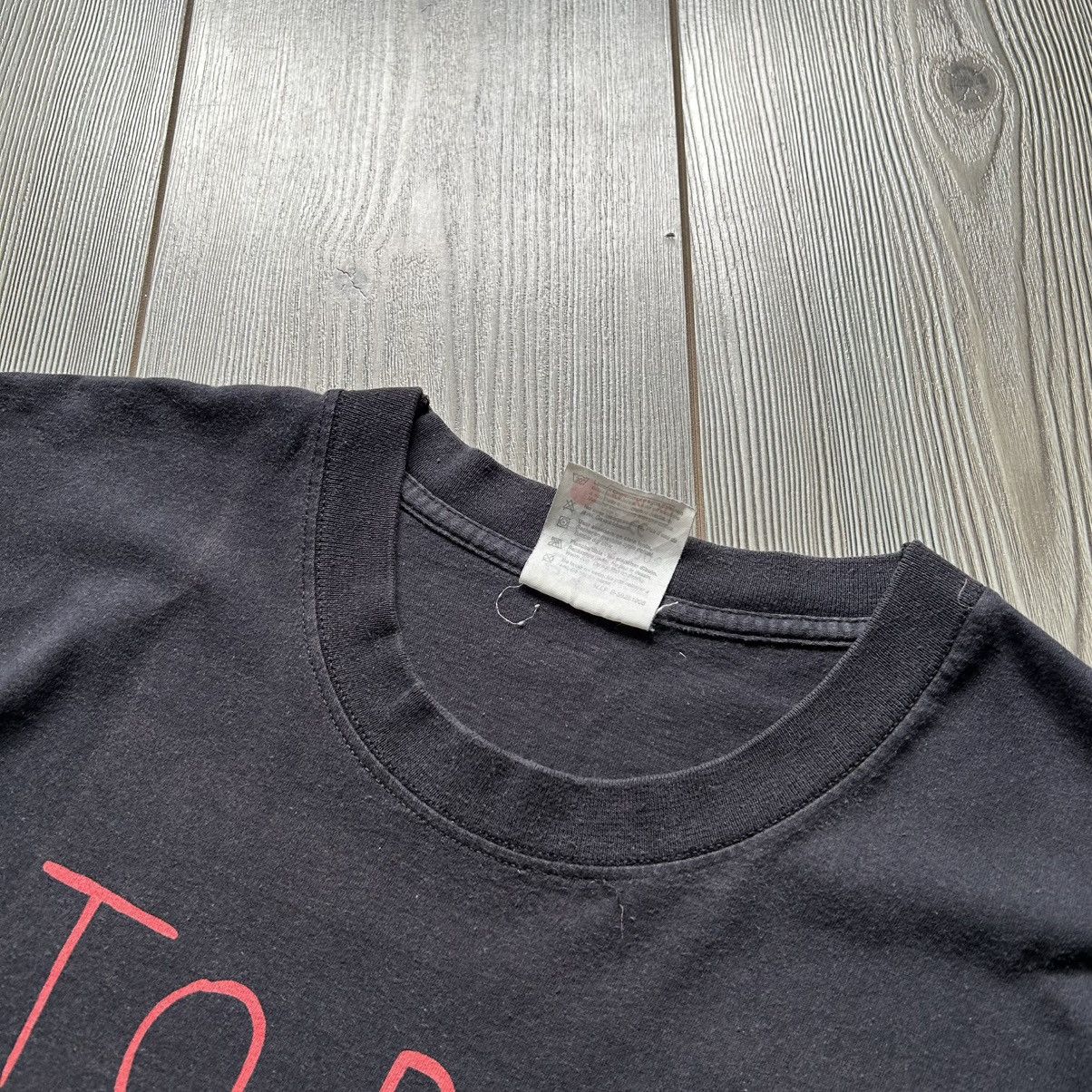 Band Tees × Vintage Vintage 90s Picasso TOROS EN VALLAURIS 1995 Art T Shirt Fade Size US XL / EU 56 / 4 - 9 Thumbnail