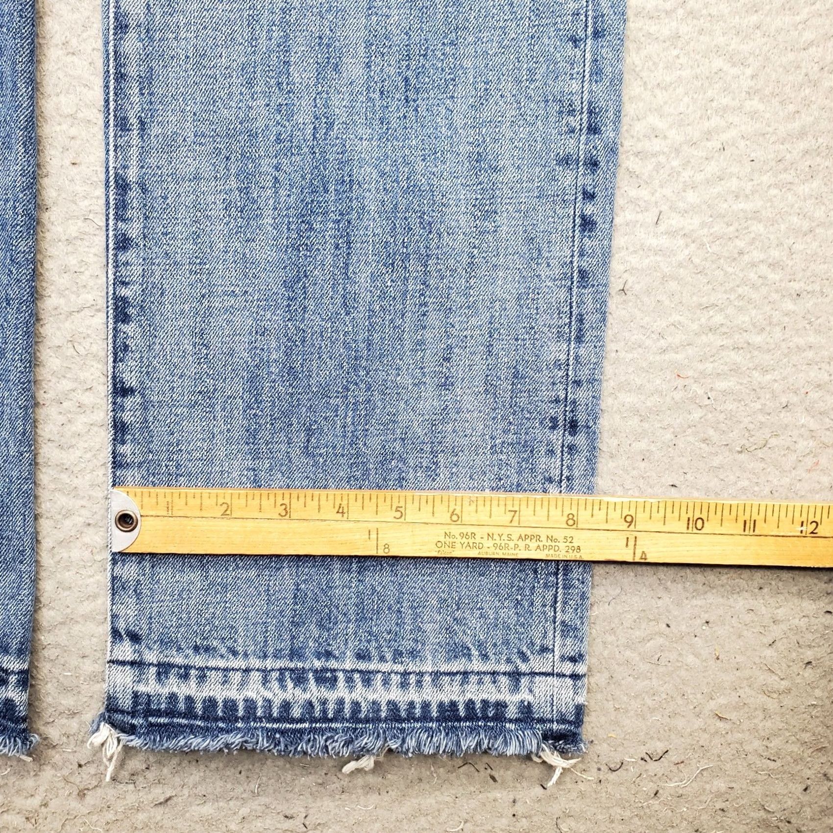 J.Crew J.Crew Jeans Womens 27 Blue Denim Faded Frayed Hem Whiskered Straight Leg 9692-3 Size 27" / US 4 / IT 40 - 5 Thumbnail