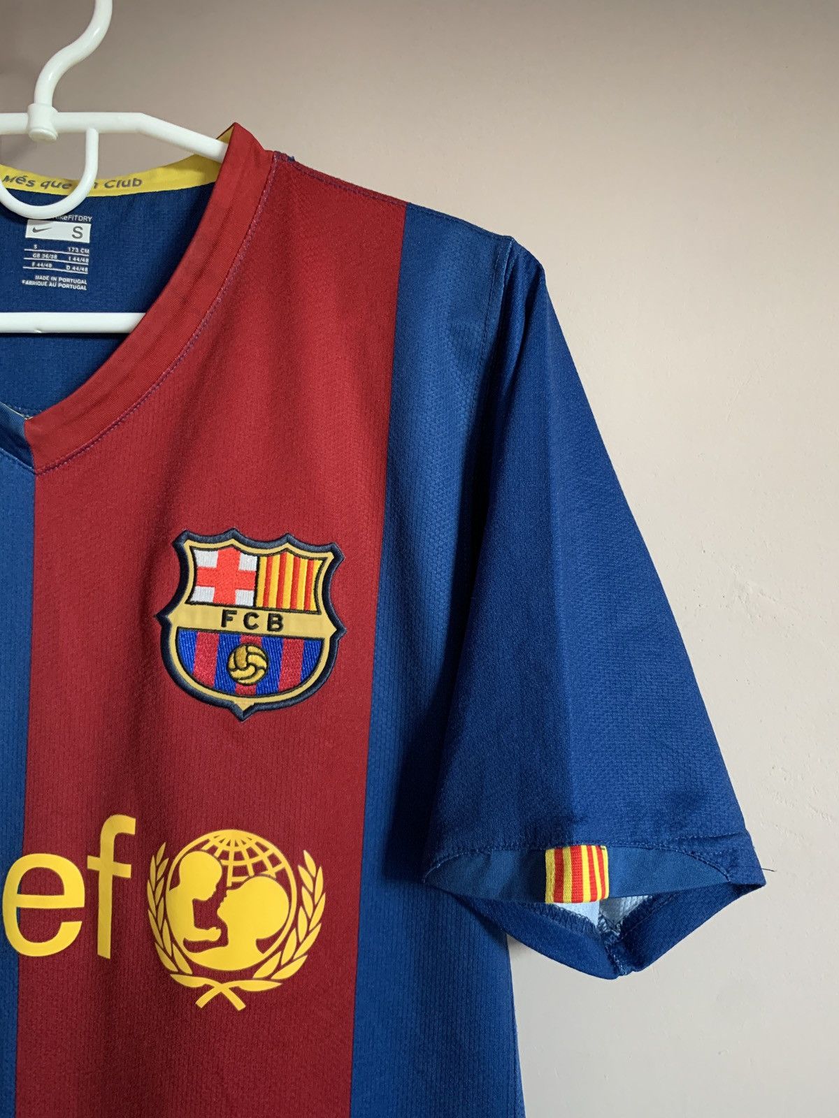 Nike Barcelona 2008 Home Football Shirt Vintage Nike Soccer Sz S Size US S / EU 44-46 / 1 - 4 Thumbnail