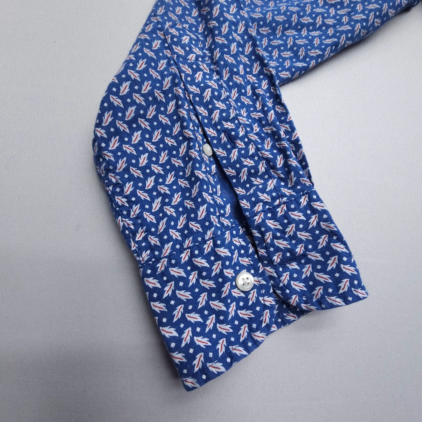 J.Crew J.CREW Slim Fit Long Sleeve Button Down Shirt Mens Small Blue Geometric Print Organic Cotton Size US S / EU 44-46 / 1 - 5 Thumbnail