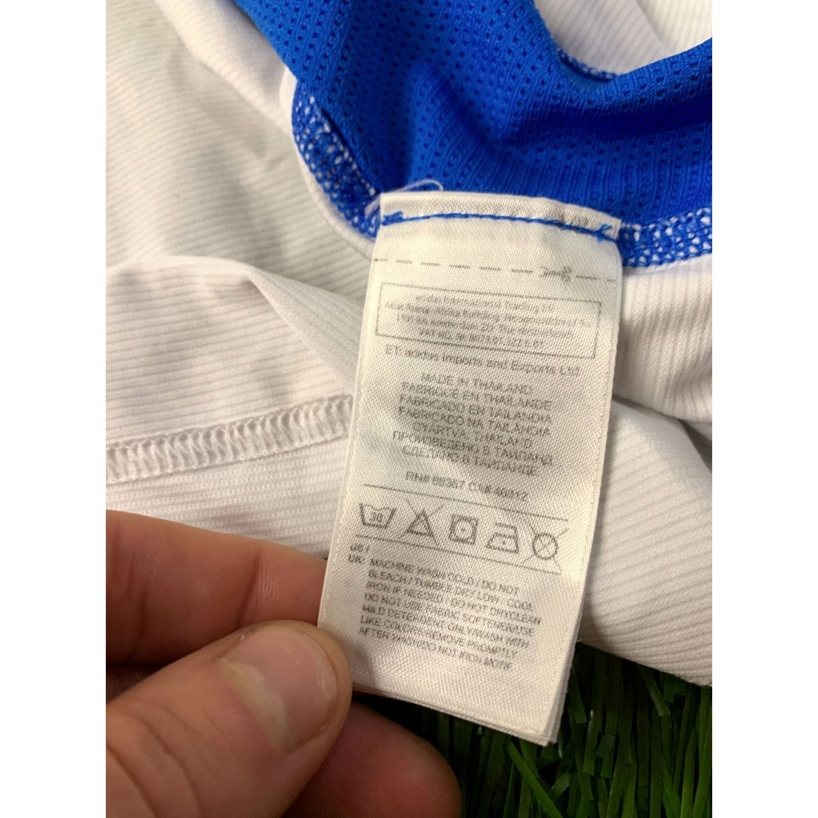 Adidas ADIDAS PERFORMANCE SHIRT Men Short Sleeve T-Shirt 2012 Base Training Running 100% Polyester White Blue Yellow XS? Size US S / EU 44-46 / 1 - 6 Thumbnail