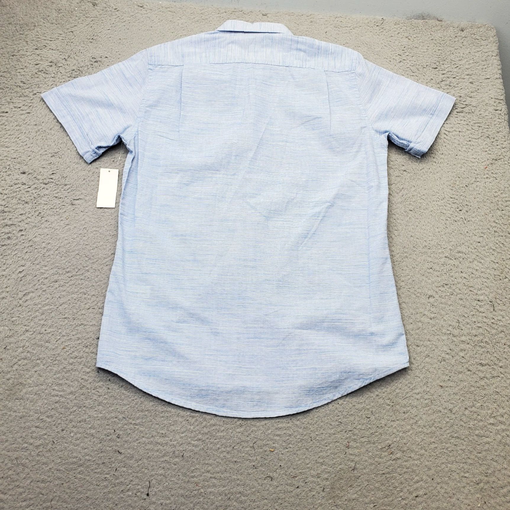 Izod IZOD Saltwater Shirt Mens Small Blue Pinstripe Short Sleeve Button-Up Size US S / EU 44-46 / 1 - 2 Thumbnail