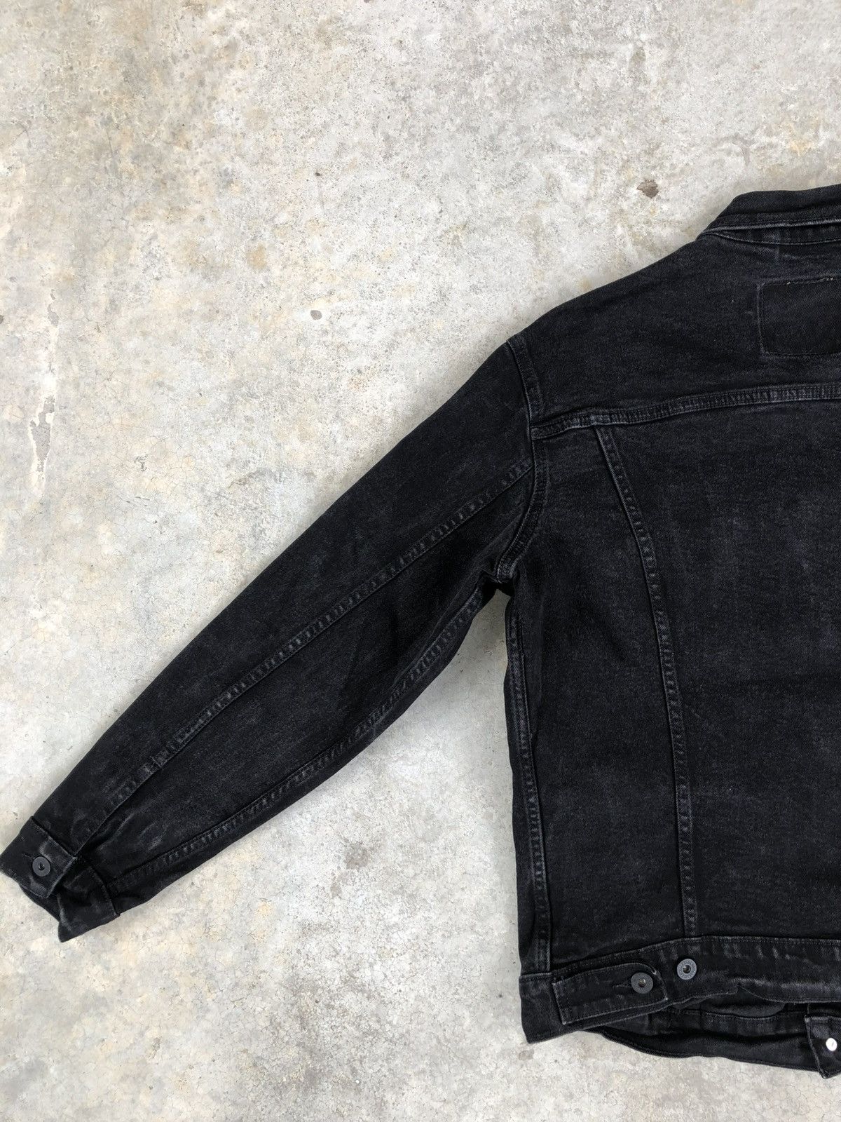 Levi's Y2k Levis Distressed Denim Jacket Size US M / EU 48-50 / 2 - 12 Thumbnail