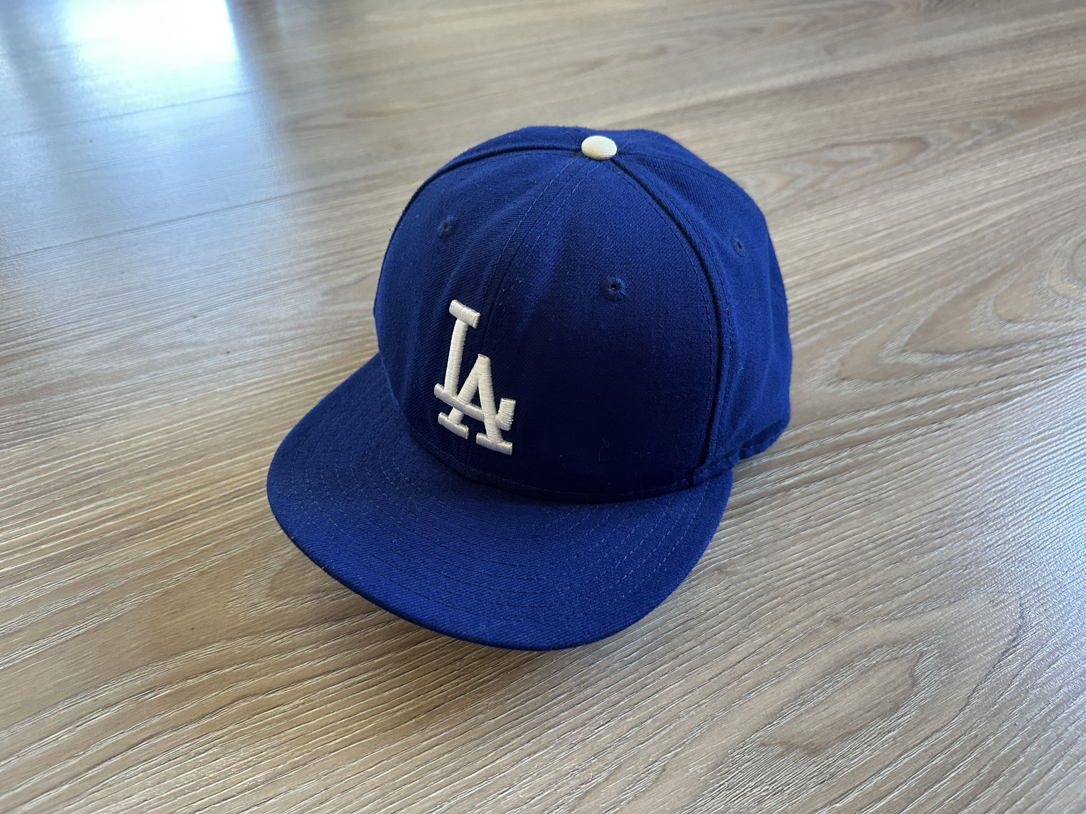 MLB × New Era Los Angeles Dodgers New Era Embroidered Logo Snapback Size ONE SIZE - 1 Thumbnail
