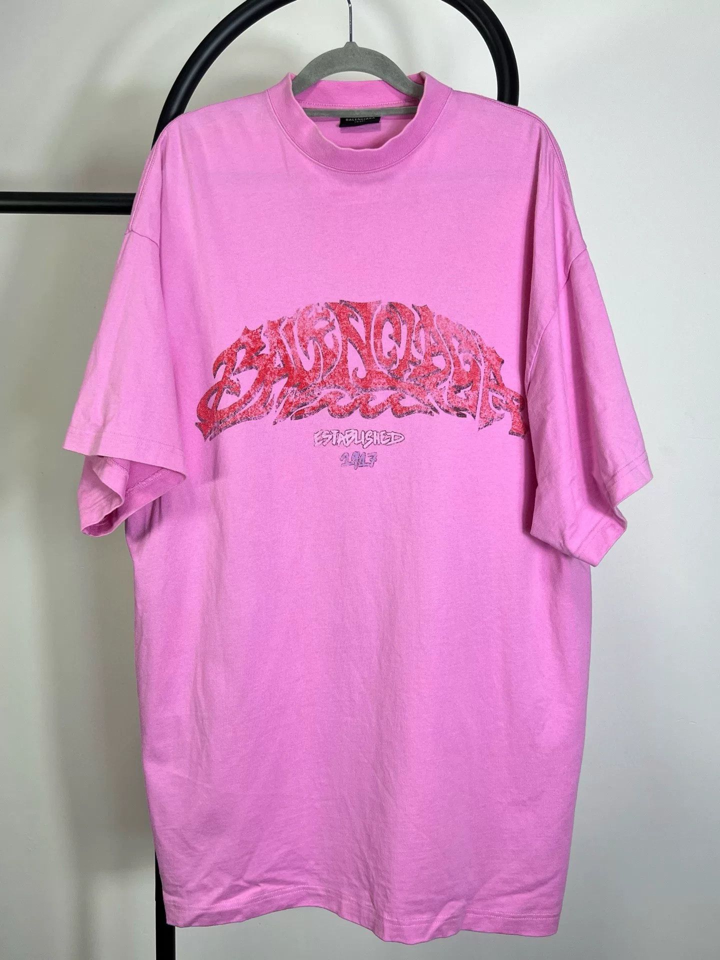 Balenciaga Balenciaga Printed Graphic Red T-Shirt 23 Men Size US XS / EU 42 / 0 - 1 Thumbnail