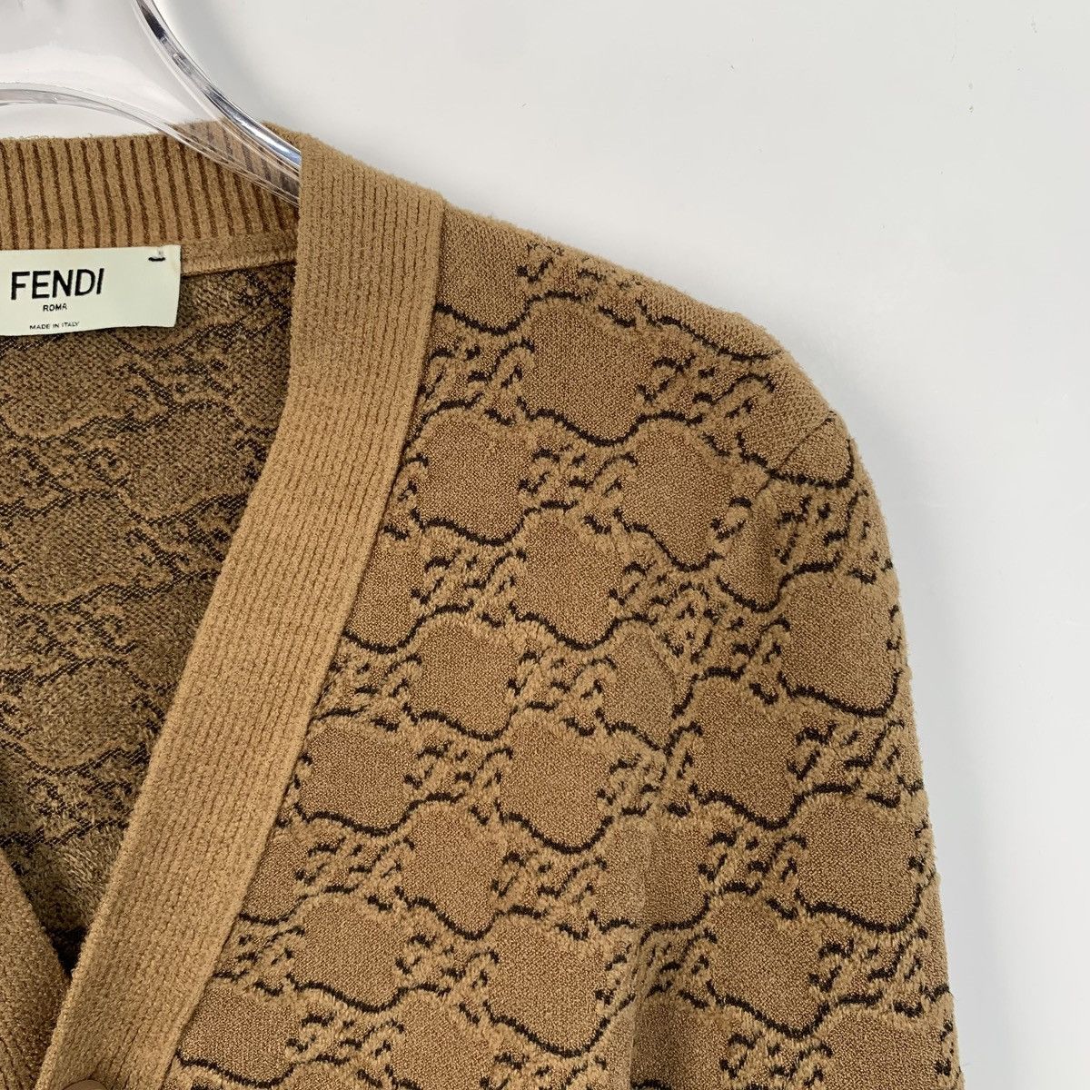 Fendi Fendi Dark Brown V-neck Knitted Cardigan K26WX Size M / US 6-8 / IT 42-44 - 3 Thumbnail