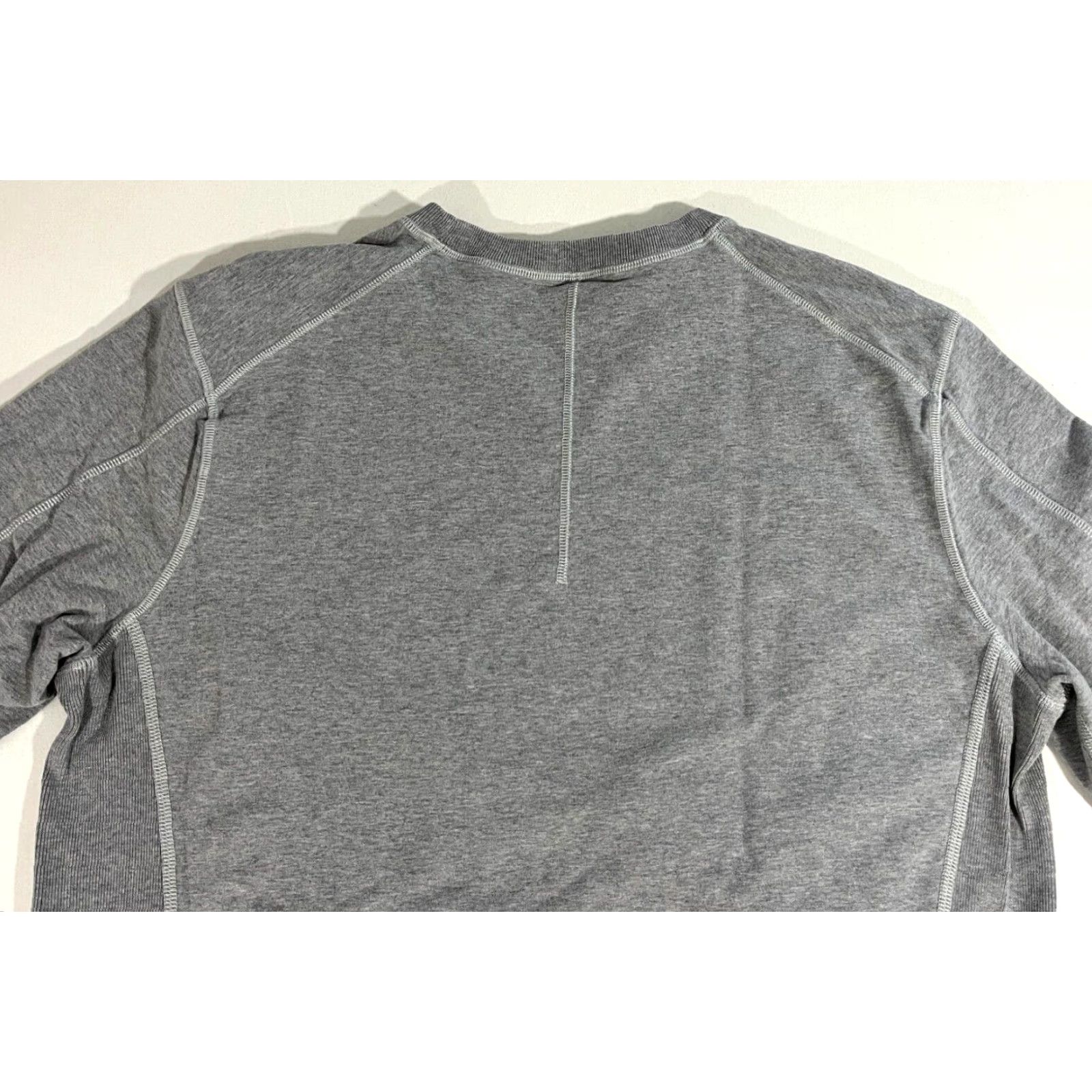 Lululemon VINTAGE Men's Lululemon All Town Crew Long Sleeve Sz L Shirt Size US L / EU 52-54 / 3 - 6 Thumbnail