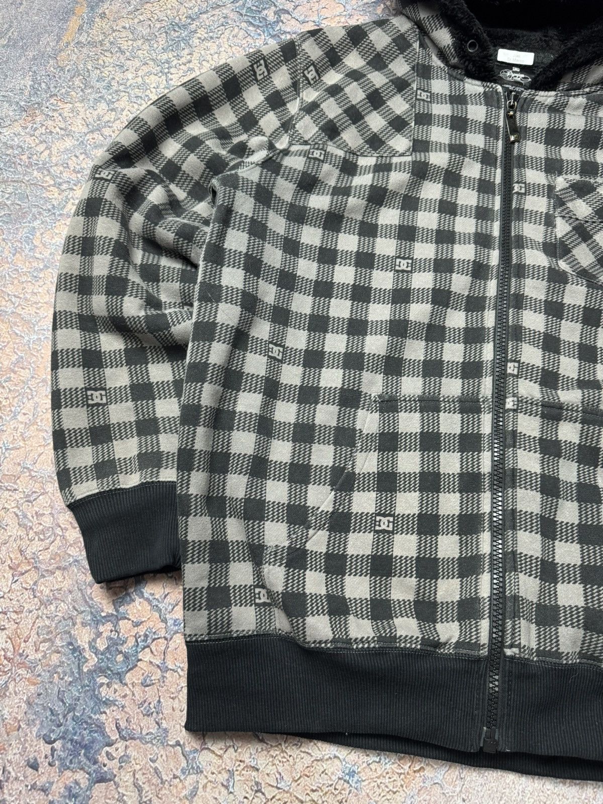 DC DC Shoes Men Hoodie Gray Cotton Plaid Premium Y2K Skate Size US XL / EU 56 / 4 - 4 Thumbnail