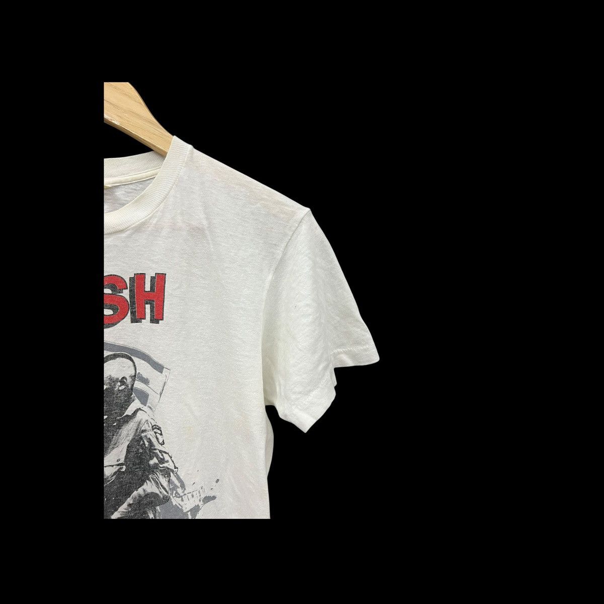Band Tees Vintage The Clash “Out of Control” Graphic Tee Size US S / EU 44-46 / 1 - 6 Thumbnail