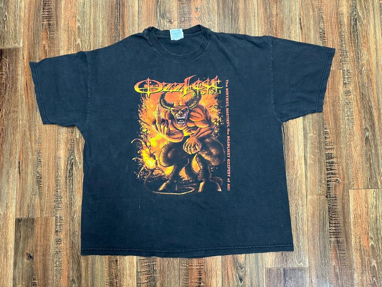 Vintage 2001 Ozzfest concert shirt black