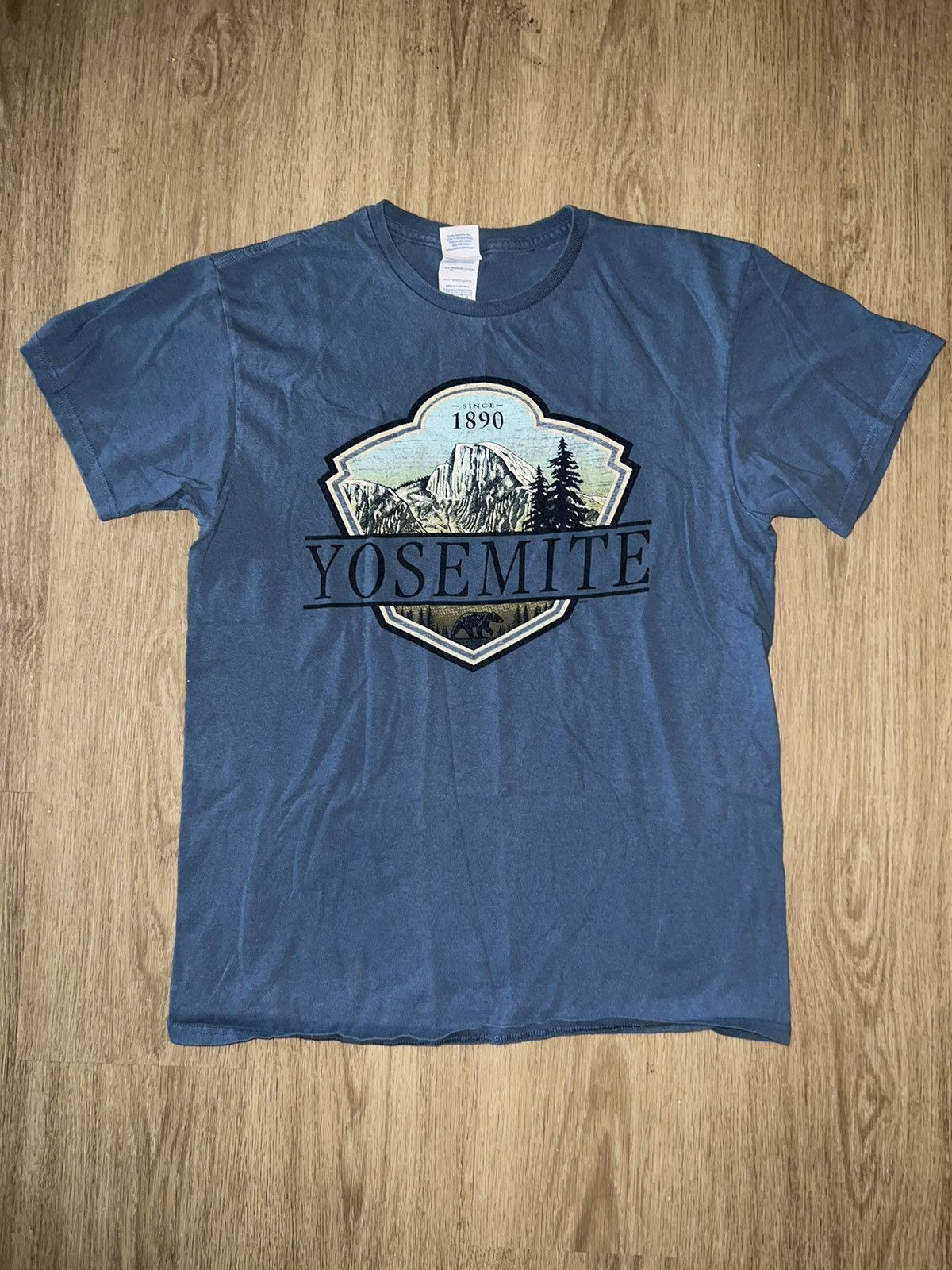 Vintage Vintage Yosemite tourism tee Size US M / EU 48-50 / 2 - 3 Thumbnail