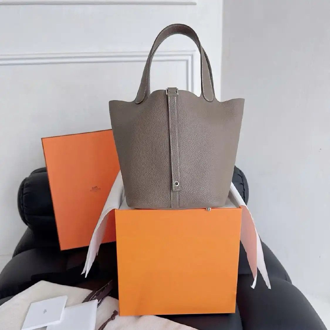 Hermes Hermes Picotin Lock 22 Etoupe Clemence cowhide leather picotin handbag silver ha Size ONE SIZE - 1 Thumbnail