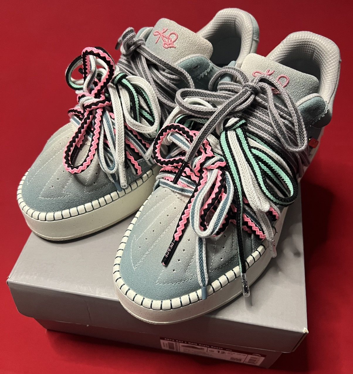 Other Kyrie Anta Hela “Roots” Size US 12 / EU 45 - 1 Thumbnail