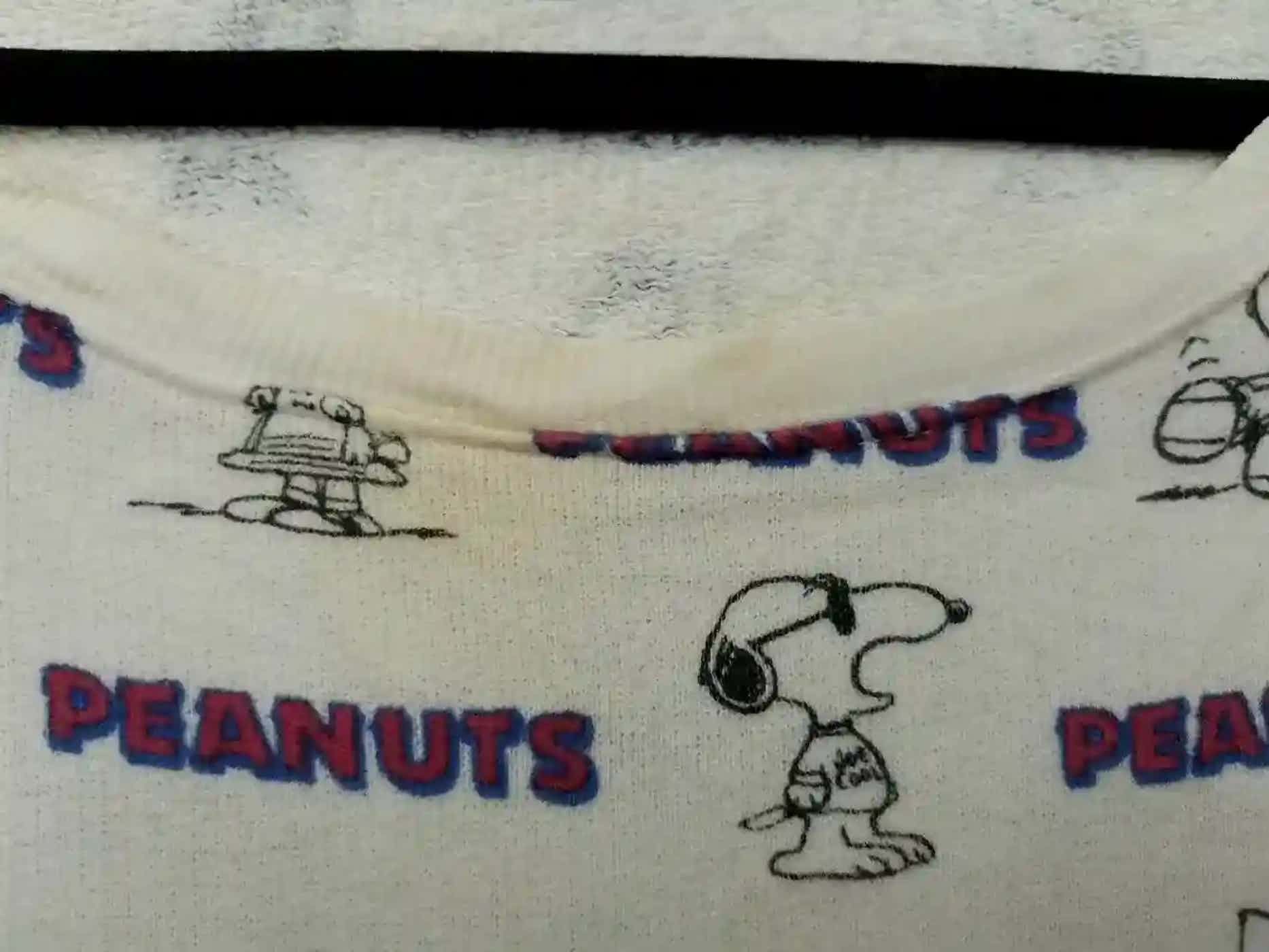 Peanuts Vintage Uniqlo Peanut Full Print Sweatshirt Size US M / EU 48-50 / 2 - 7 Thumbnail