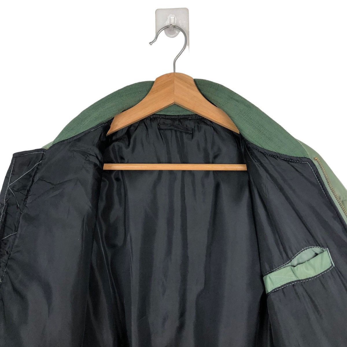 Vintage VINTAGE BOMBER JACKET DEFEND MILITARY RIOT RIOT DESIGN Size US M / EU 48-50 / 2 - 10 Thumbnail