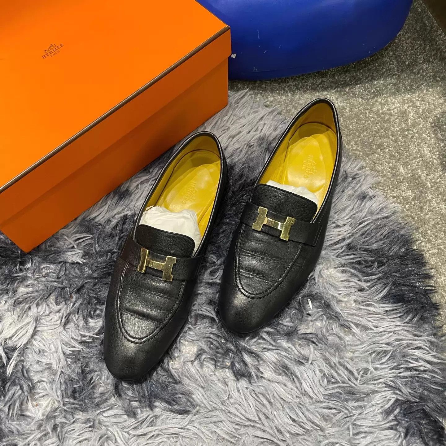 Hermes HERMES Black Leather Gold Accent Loafer 39 Size US 8.5 / IT 38.5 - 2 Thumbnail