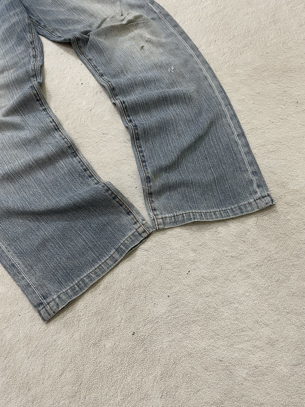 Japanese Brand 2000s Diesel Ripped Denim Washed Jeans Loose Fit Y2K Size US 32 / EU 48 - 3 Thumbnail