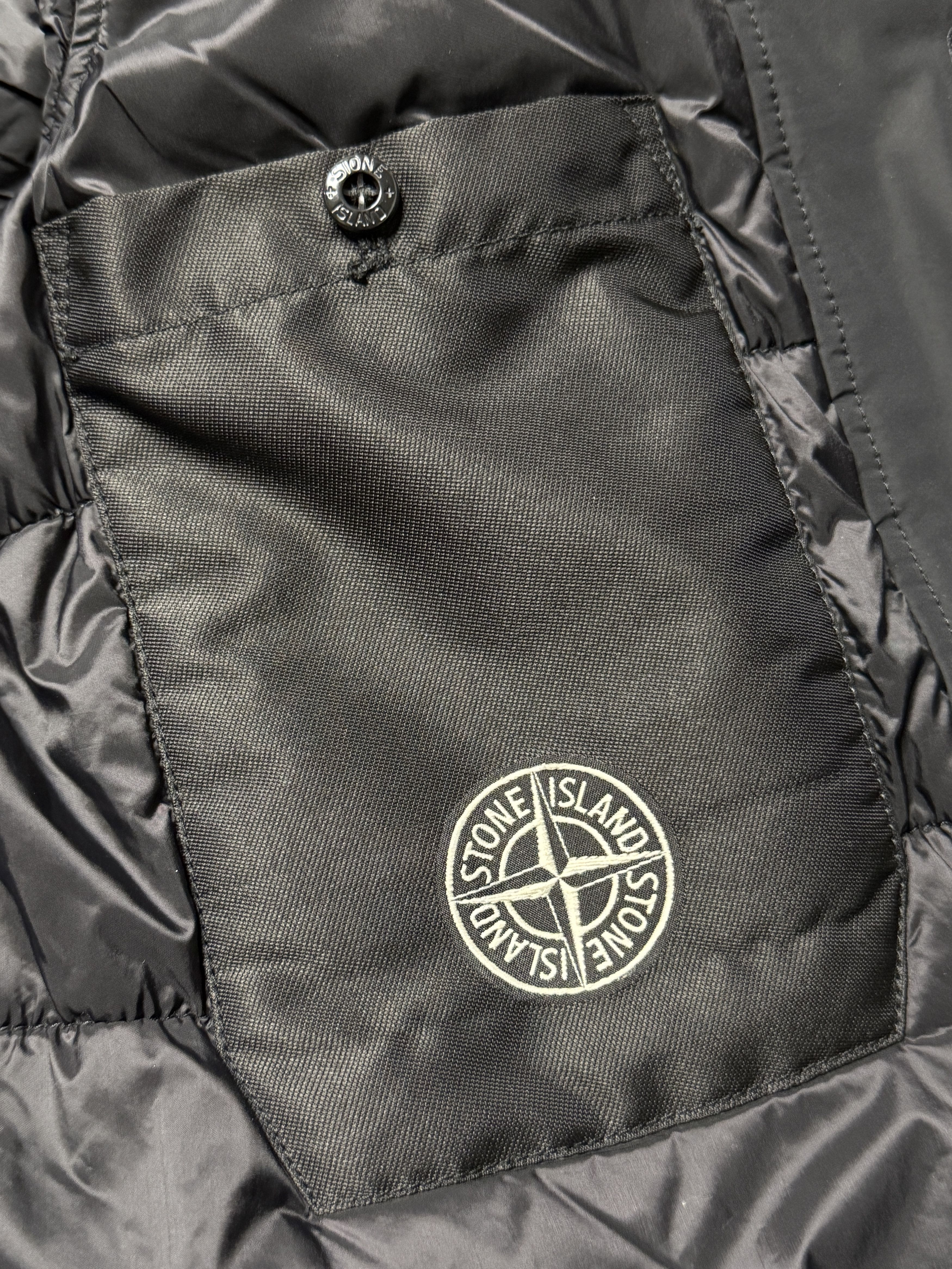 Stone Island Black Micro Reps Jacket with Primaloft Insulation Technology Size US S / EU 44-46 / 1 - 19 Thumbnail