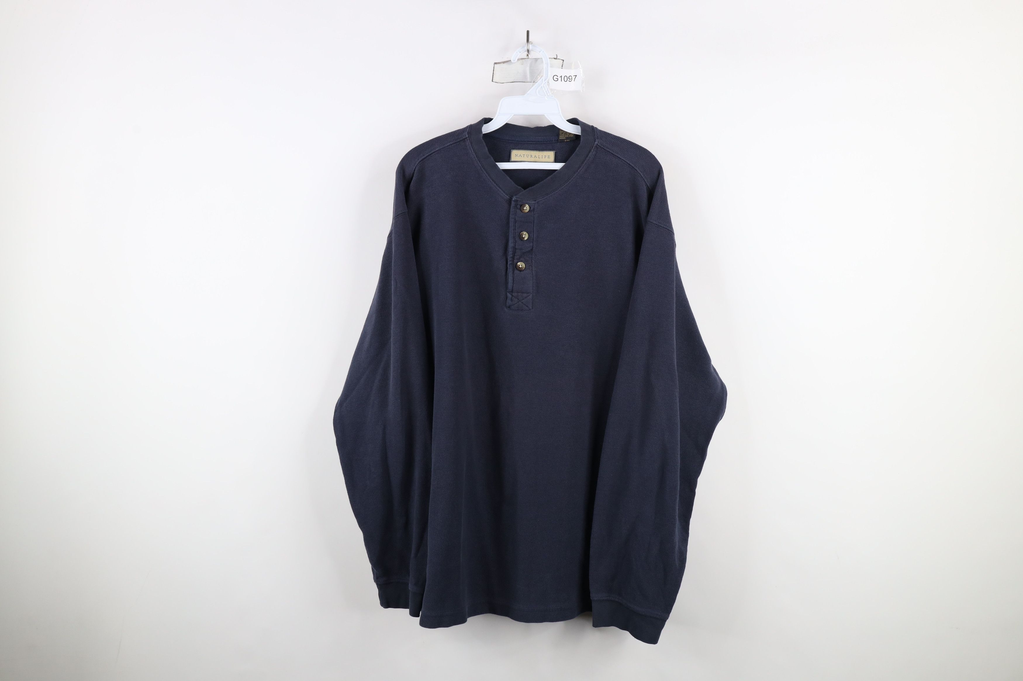 Vintage Vintage 90s Streetwear Thermal Waffle Knit Henley T-Shirt Size US XXL / EU 58 / 5 - 1 Thumbnail