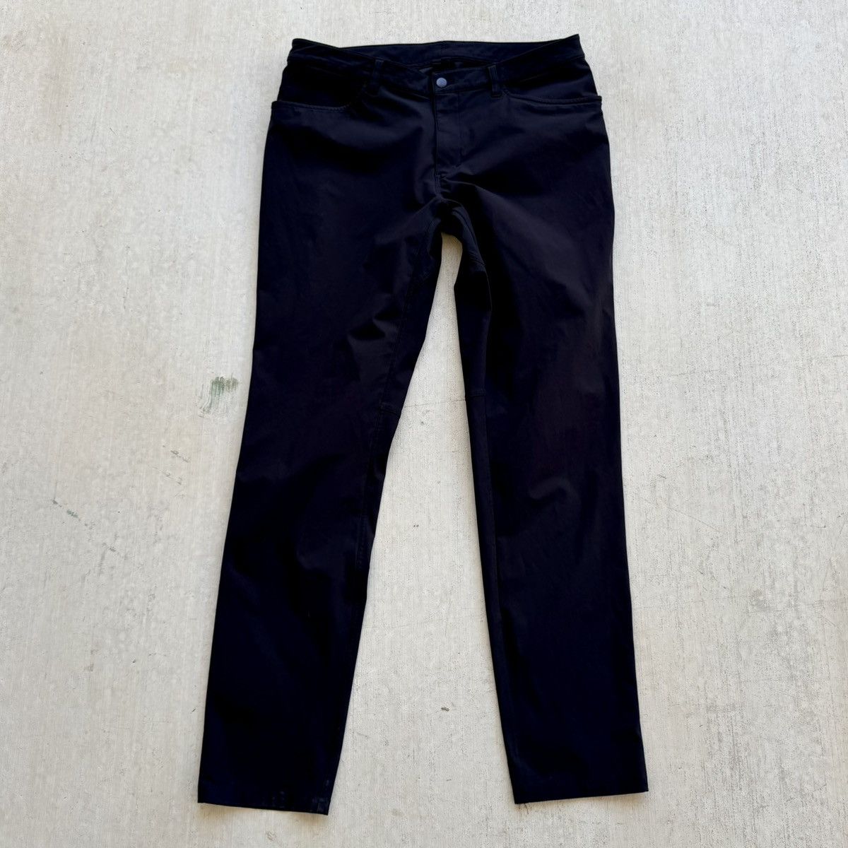 Lululemon Lululemon ABC Warpstream Pants Black Men Size 40 Golf Size US 40 / EU 56 - 1 Thumbnail