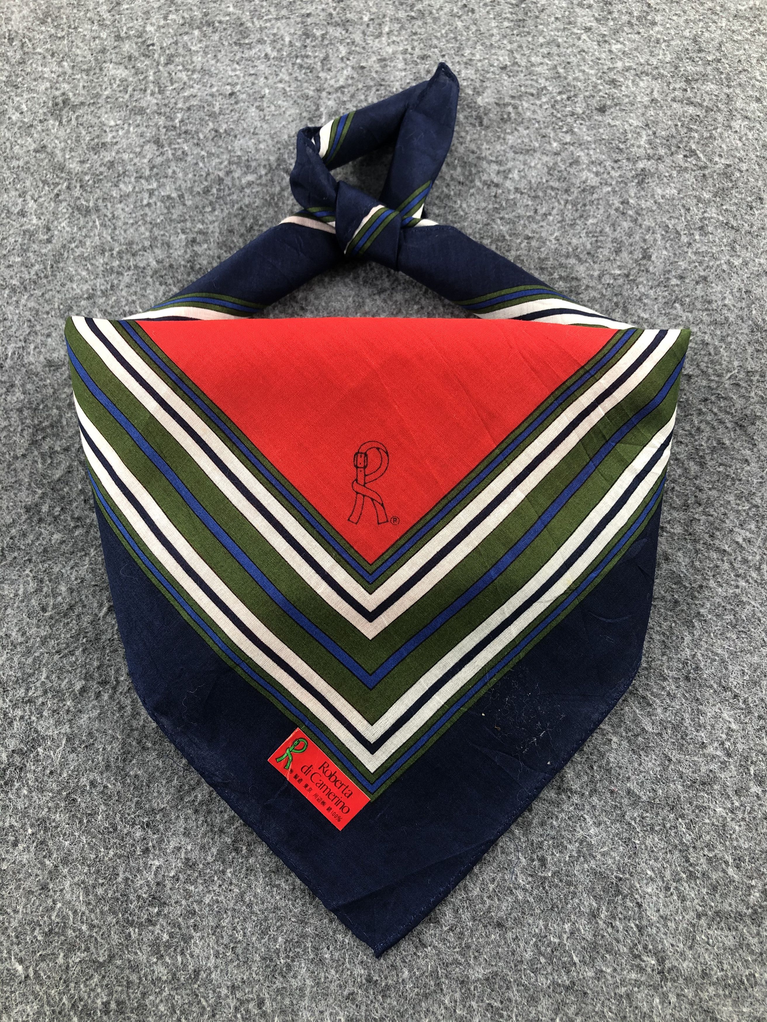 Roberta di Camerino × Vintage Roberta Di Camerino Handkerchief / Bandana / Neckerchief Size ONE SIZE - 1 Thumbnail