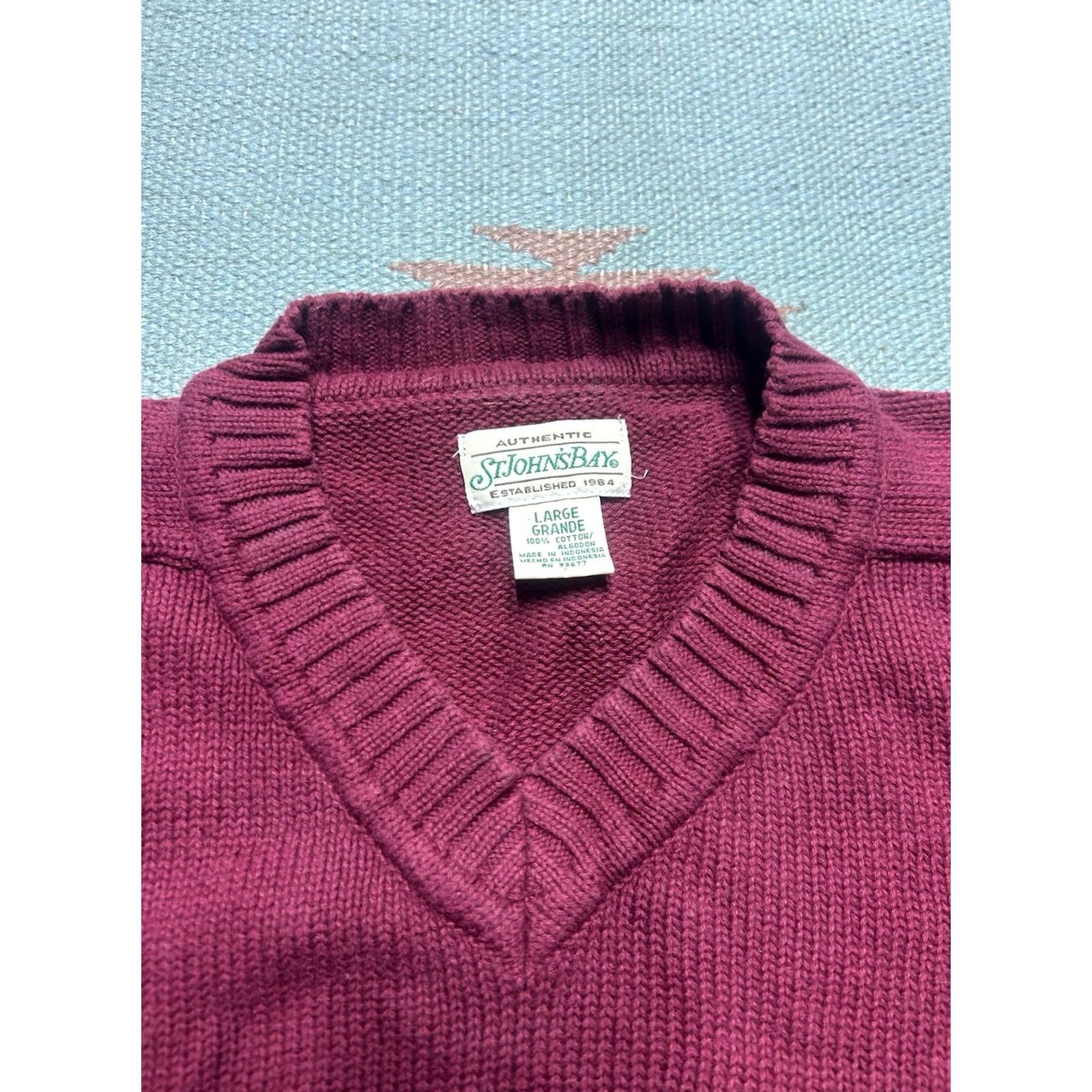 Vintage VINTAGE St John’s Bay V-Neck Sweater Cotton Knit Heavy Red Women’s Large Size L / US 10 / IT 46 - 3 Thumbnail