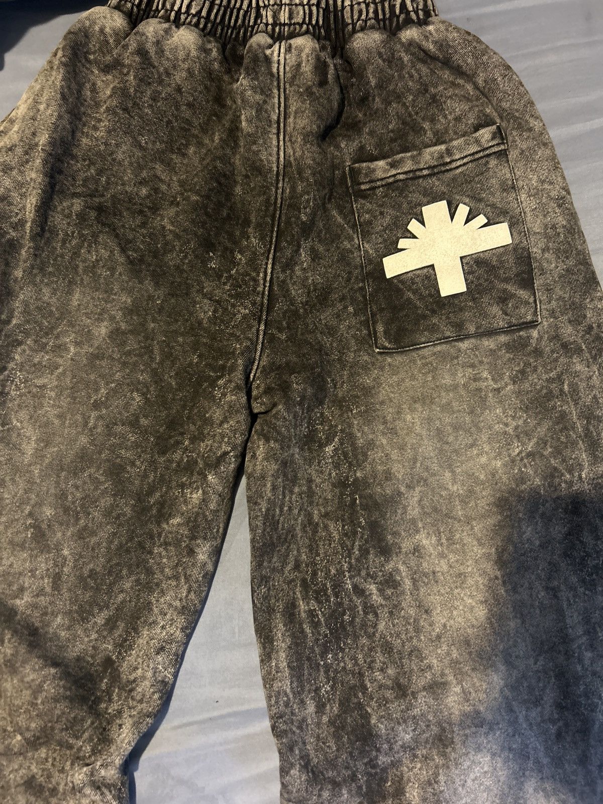 Vertabrae Vertebrae sweatpants Size US 34 / EU 50 - 3 Thumbnail