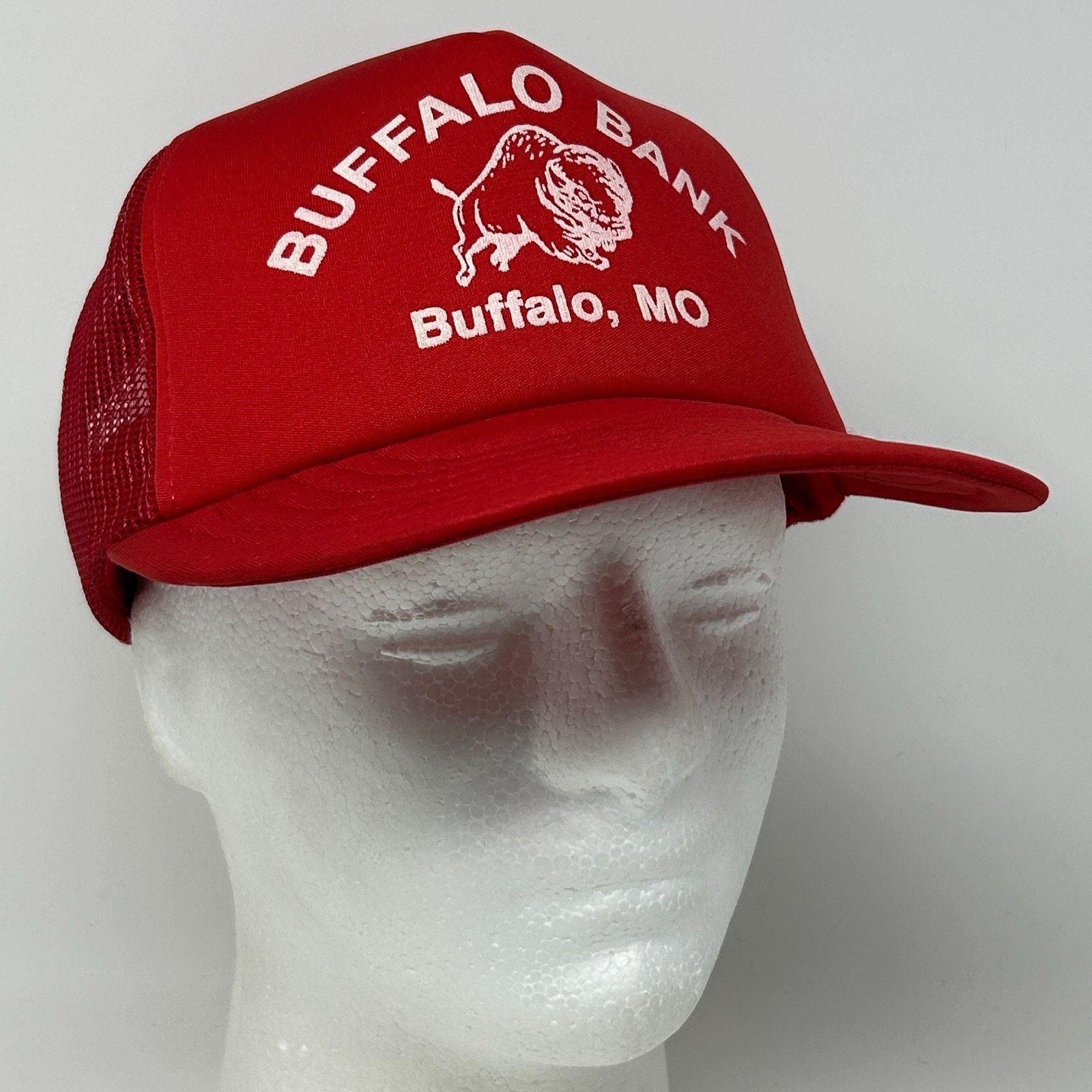 Vintage Vintage 80s Buffalo Bank Trucker Hat Baseball Cap Missouri Size ONE SIZE - 9 Thumbnail